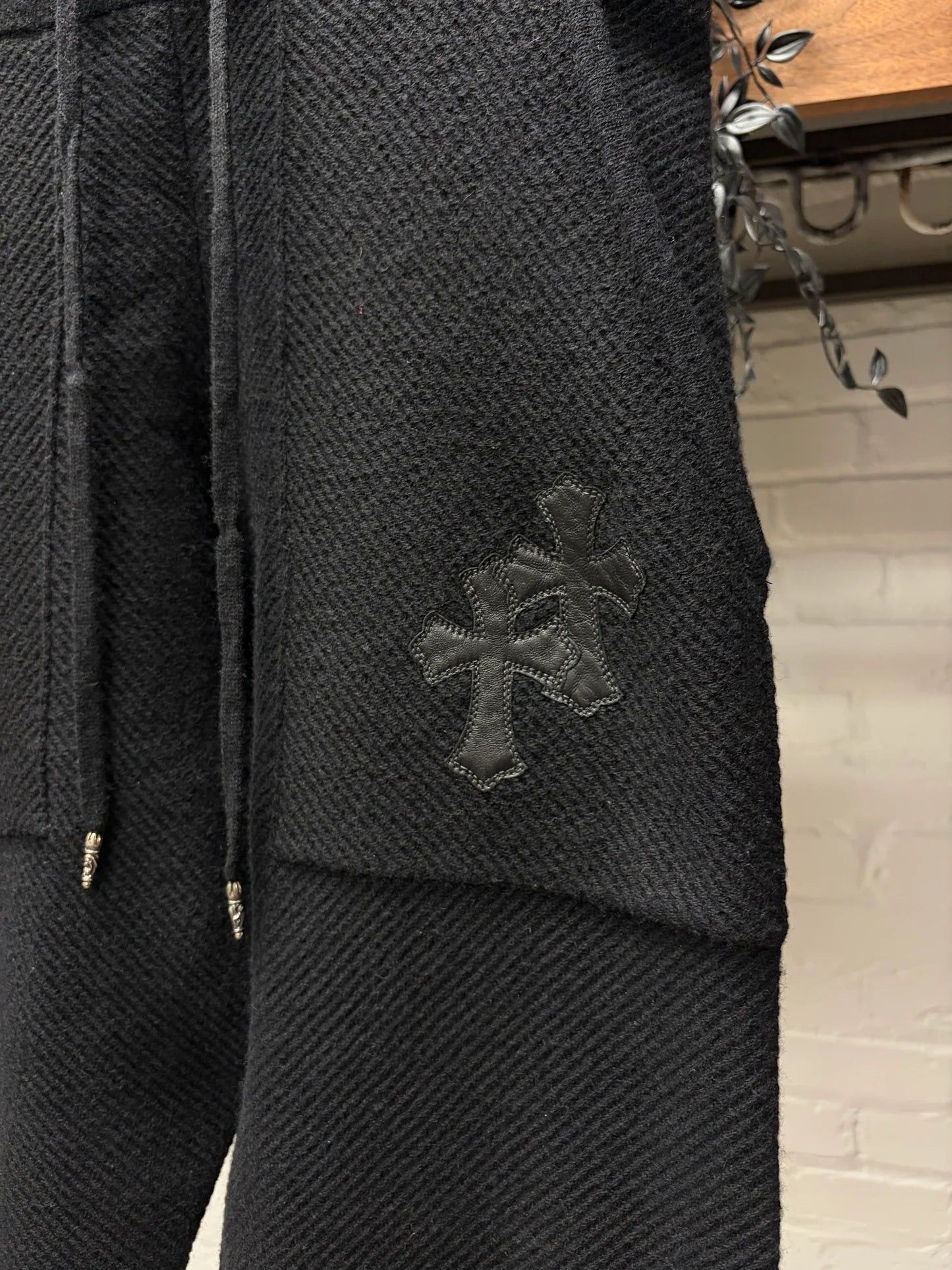 Chrome Hearts Chrome Hearts Cashmere Leather Cross Patch Sweatpants Size US 32 / EU 48 - 2 Thumbnail
