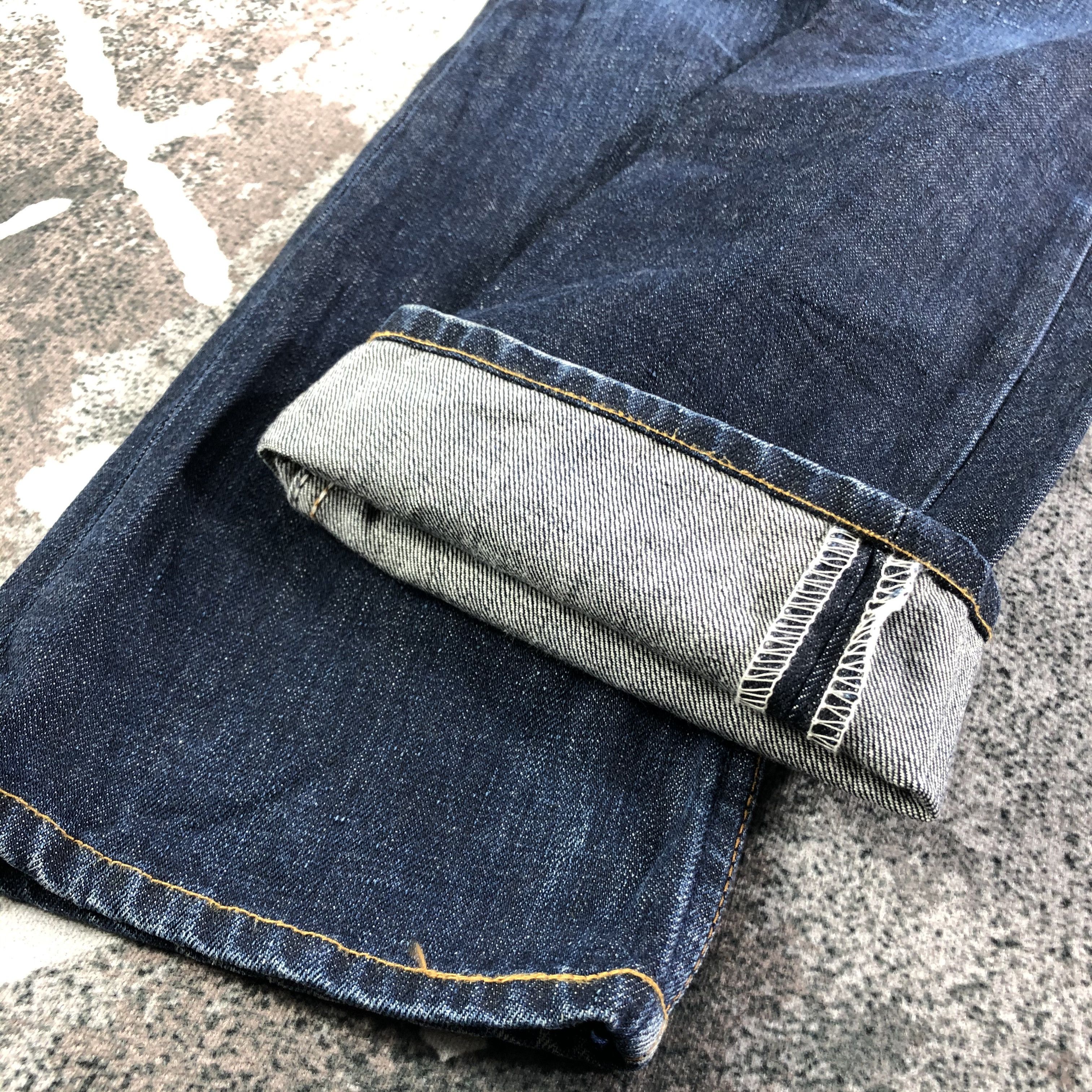Levi's Vintage Levis 577 Flare Jeans KJ1955 Size US 28 / EU 44 - 7 Thumbnail
