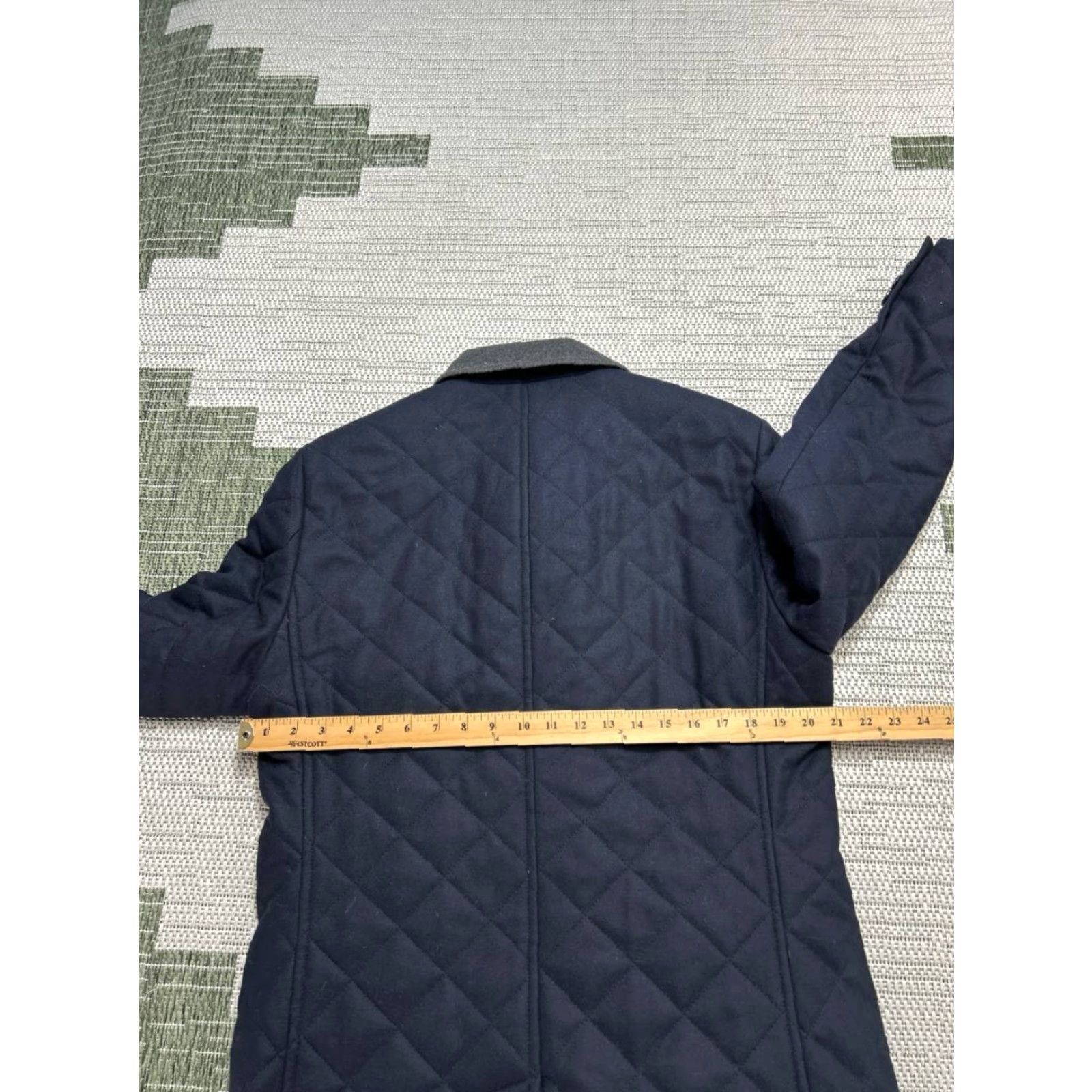 Hugo Boss HUGO BOSS Overcoat Mens 40 R Blue Wool Quilted Long Coat Winter Fall Business Casual Regular Insulation Wool Pattern Solid Jacket/Coat Stripes? Size US XXS / EU 40 - 6 Thumbnail