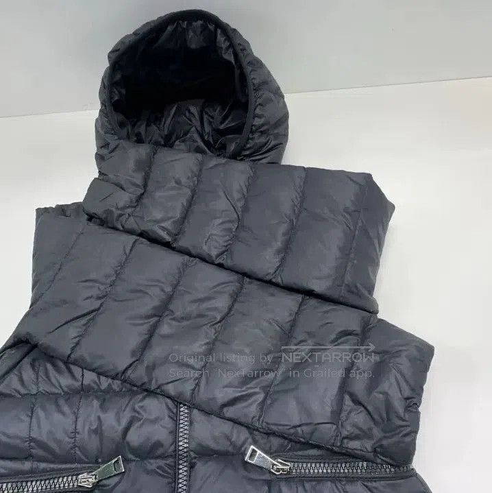 Moncler Moncler Kids Solid Label Puffer Jacket. Size US M / EU 48-50 / 2 - 8 Thumbnail