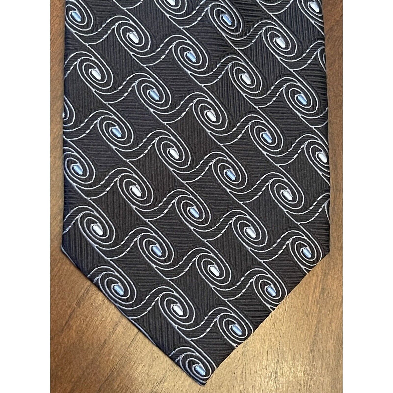 Jos. A. Bank Jos. A. Bank Black Blue 100% Silk Made In China Size ONE SIZE - 1 Thumbnail