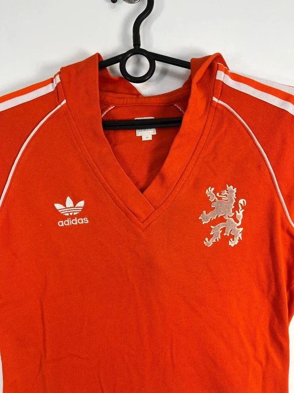 Adidas Netherlands Adidas Originals V Neck Dress Football Sz S Size S / US 4 / IT 40 - 2 Thumbnail