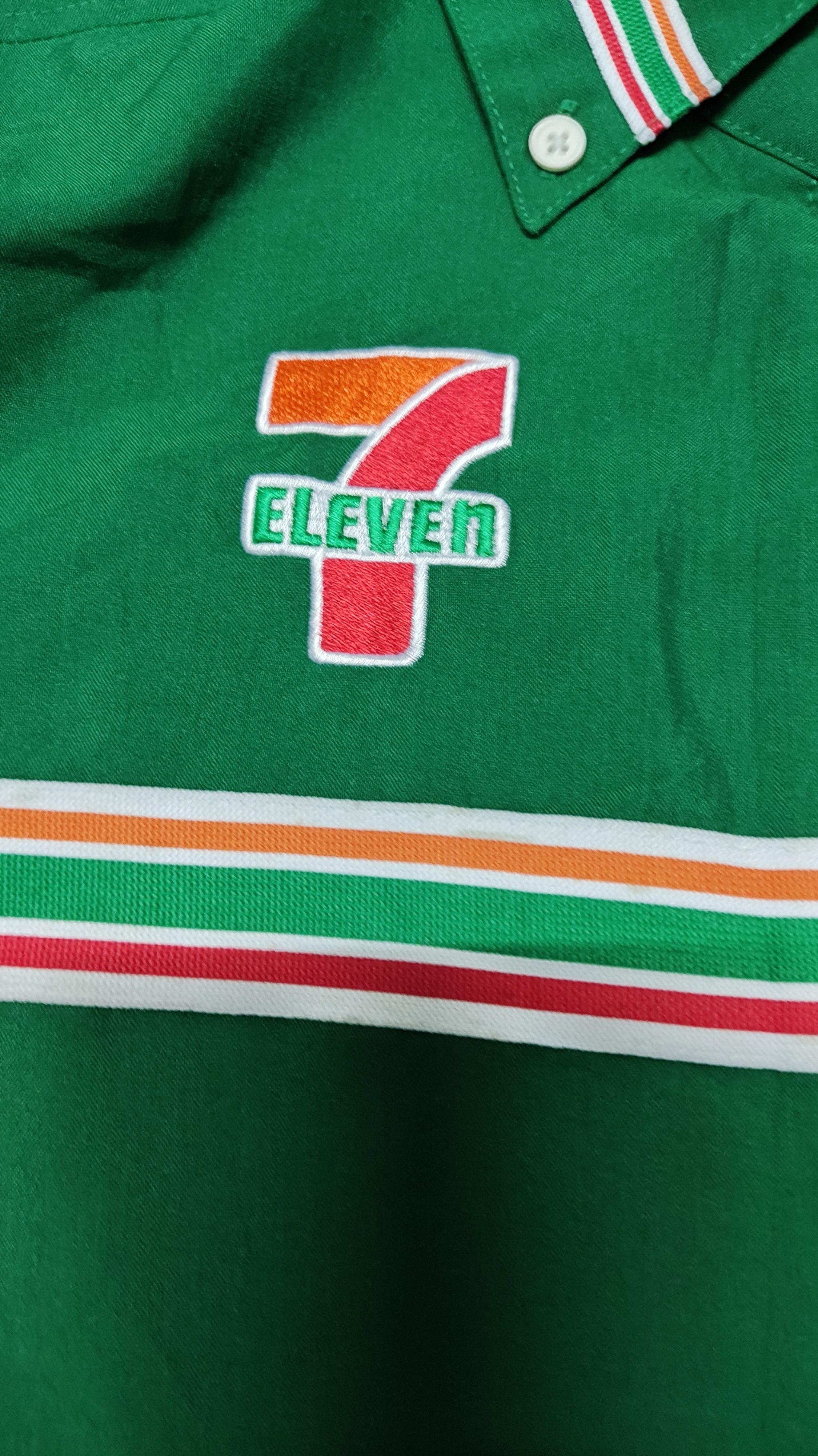 Japanese Brand VINTAGE 7 ELEVEN WORK JACKET BIG LOGO Size US M / EU 48-50 / 2 - 4 Thumbnail