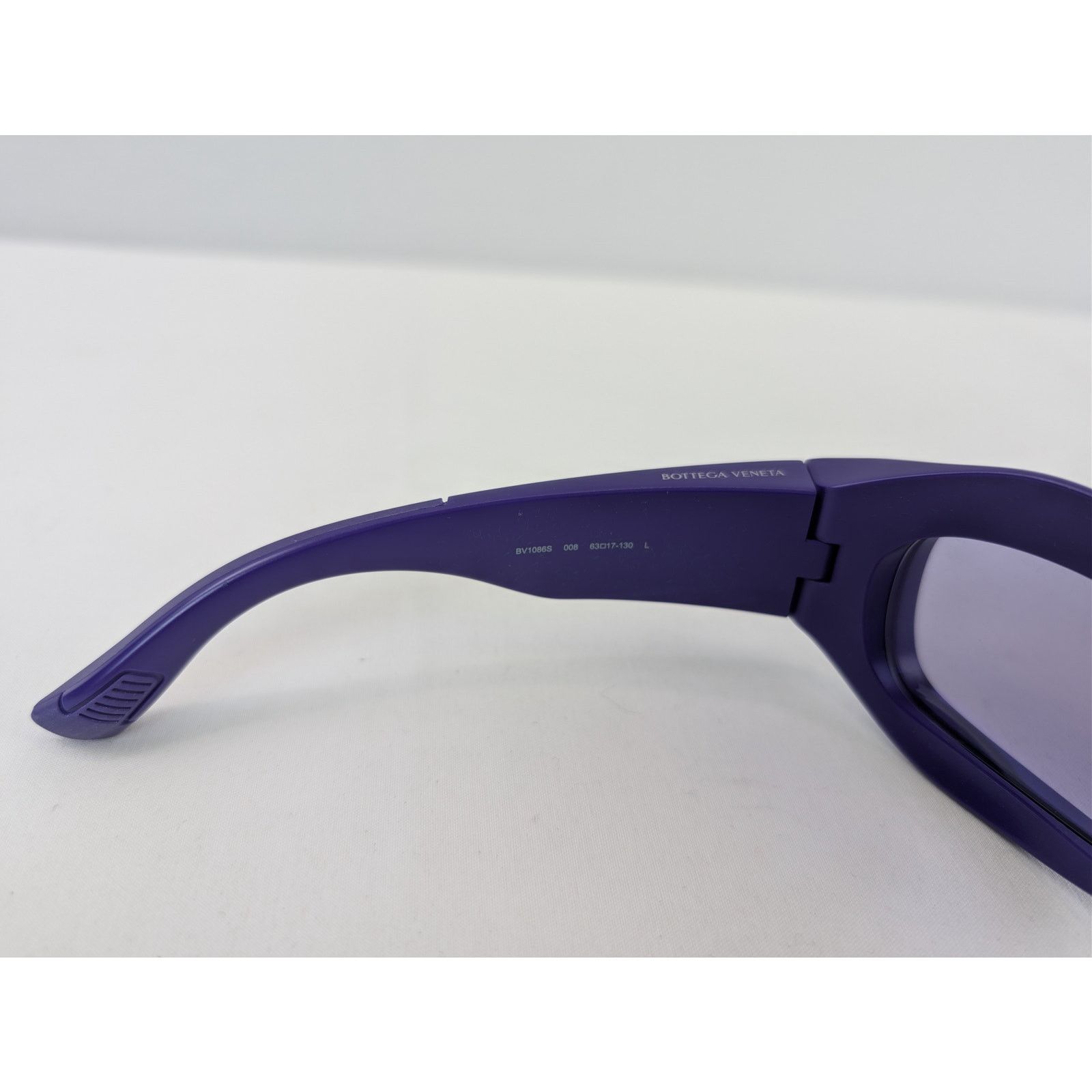Bottega Veneta o1rshd1 / 555 / Size: OS / Sunglasses in Purple Acetate Size ONE SIZE - 8 Thumbnail