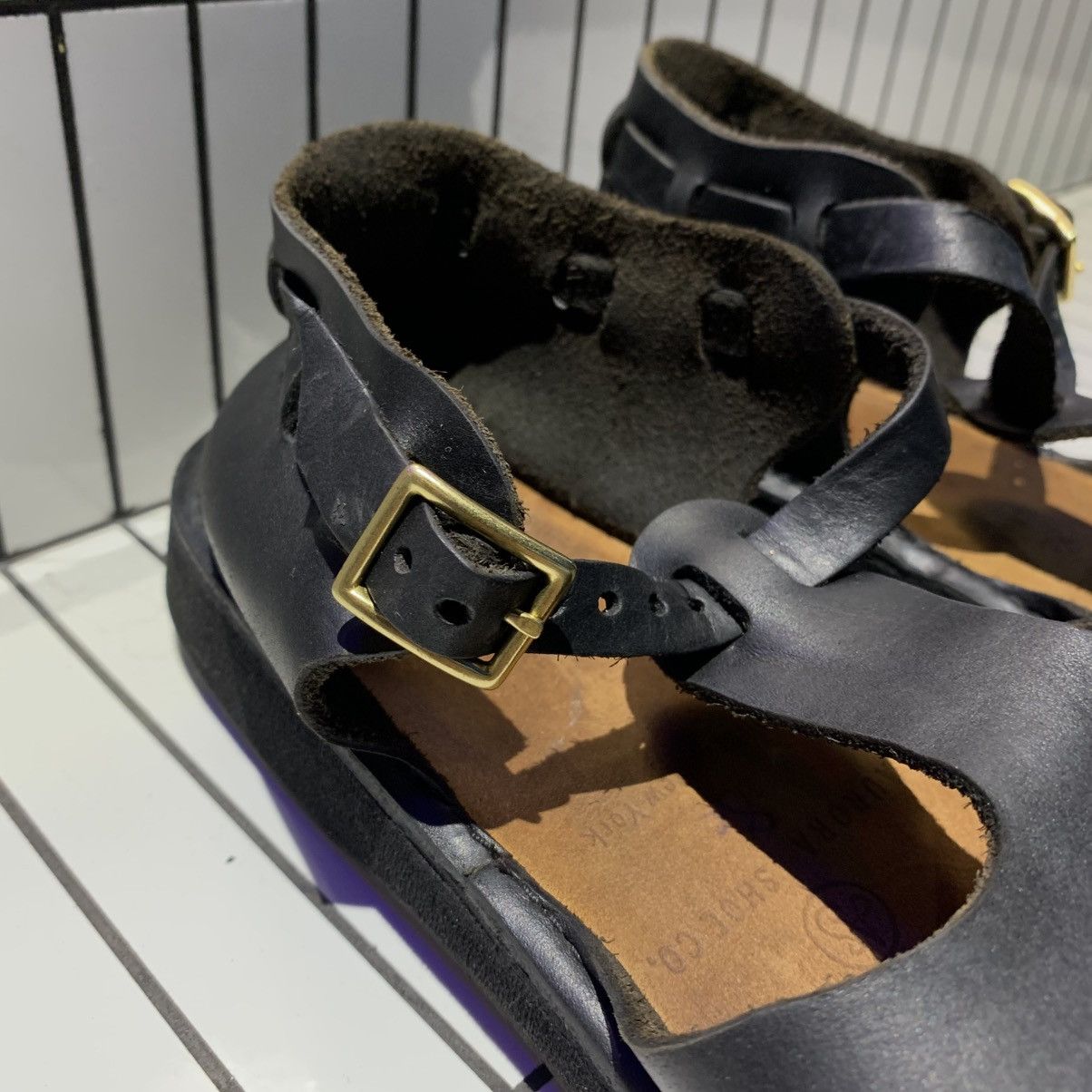 Aurora Shoe Company Aurora Shoe Co. Handmade Leather T-Strap Clog Size US 8 / IT 38 - 3 Thumbnail
