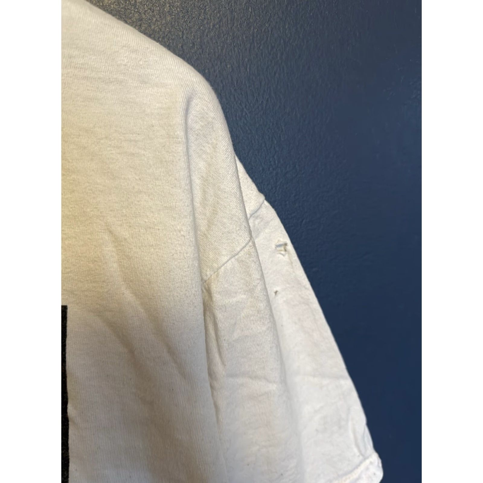 Vintage VINTAGE 90s Squirrel Nut Zippers Peanuts Tee Shirt L Mens White 90s Zipper Peanut Shirt Size US L / EU 52-54 / 3 - 5 Thumbnail