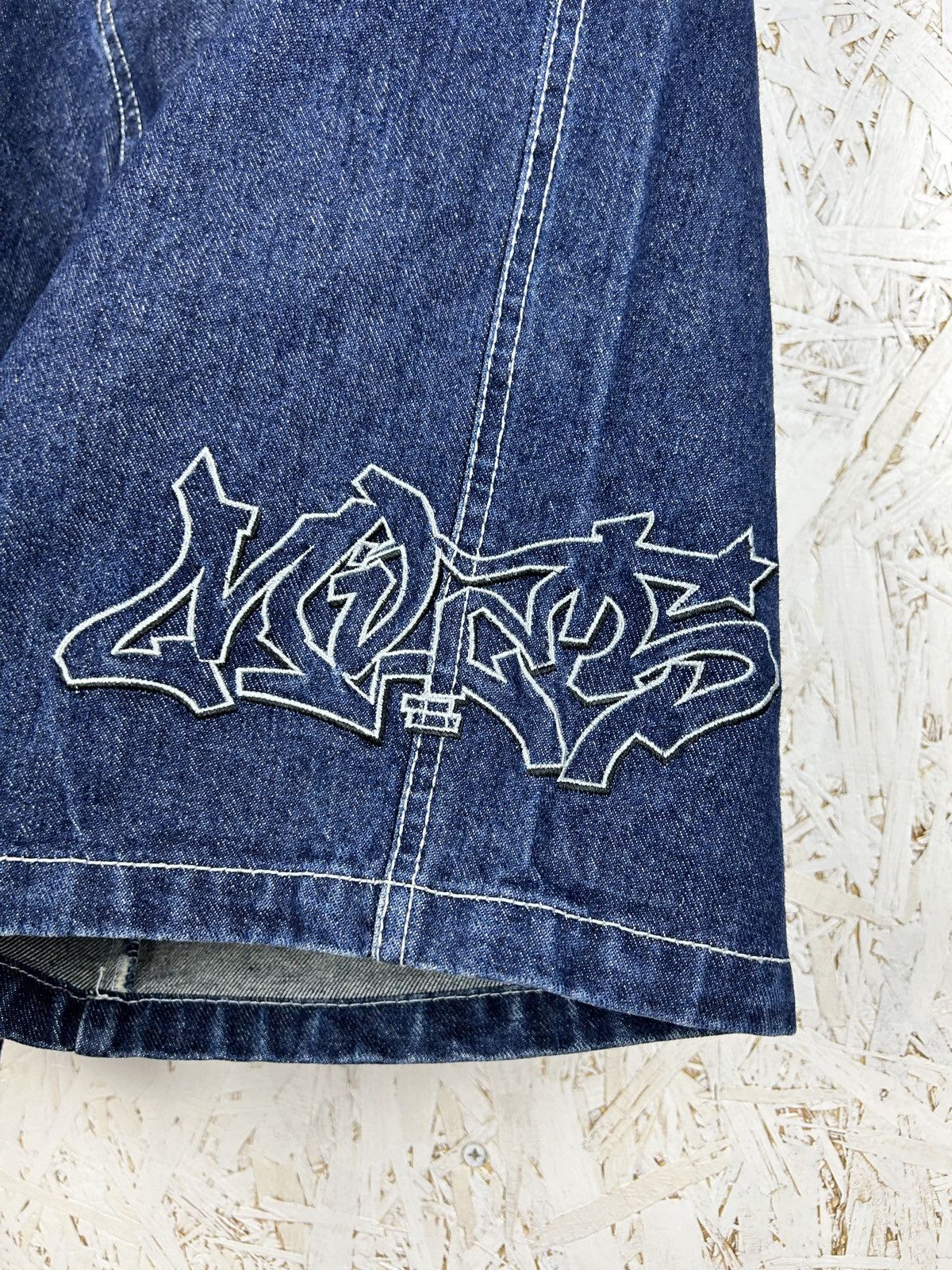 Vintage Vintage Sir Benni Miles Baggy Rap Embroidery Denim Shorts 34 Size US 34 / EU 50 - 4 Thumbnail