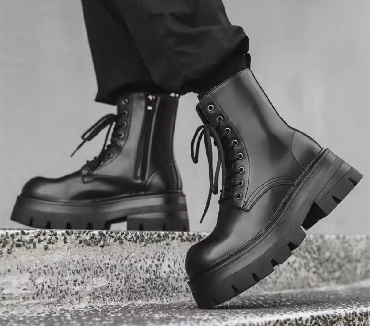 Japanese Brand Chunky Platform Split Leather Combat Boots Size US 9 / EU 42 - 1 Thumbnail