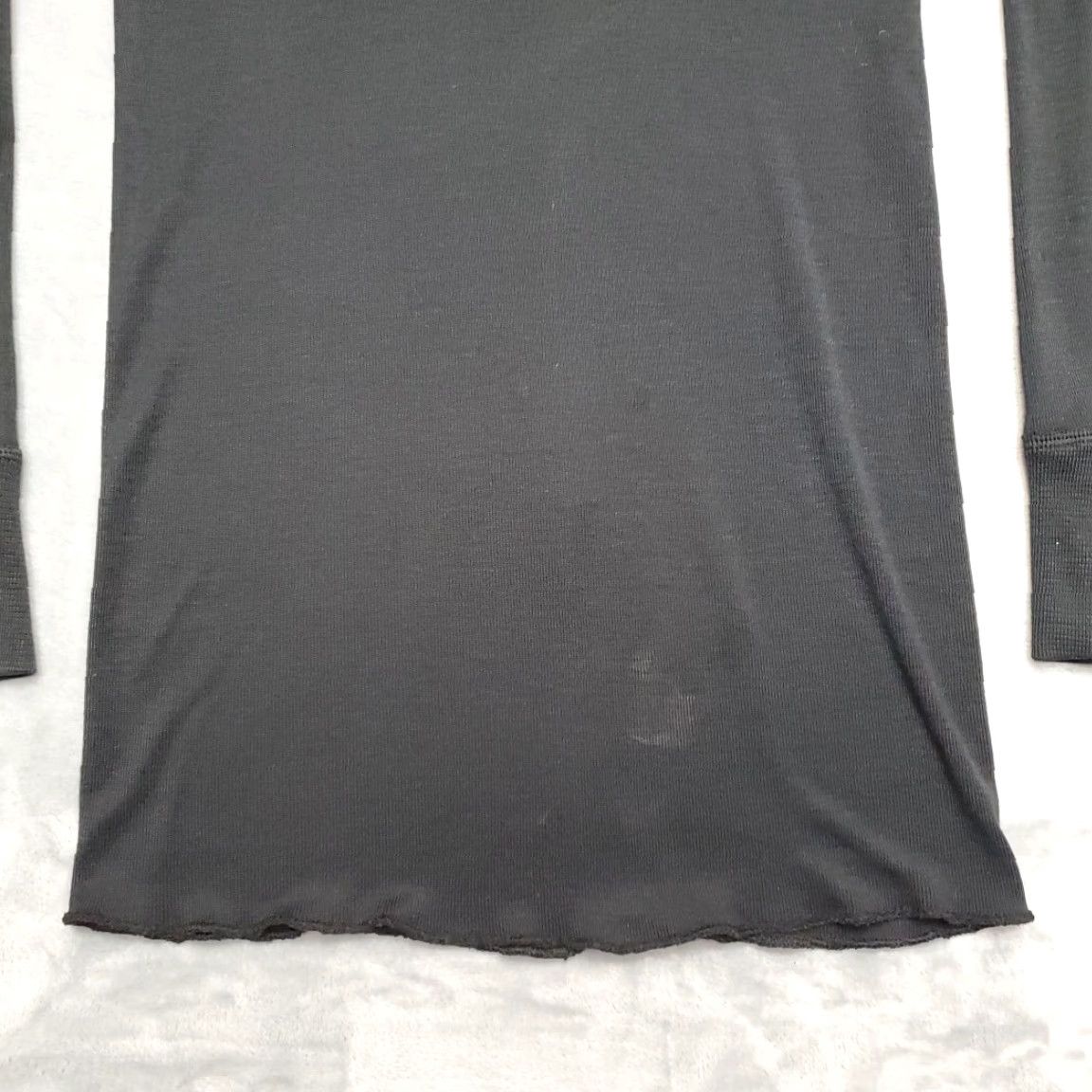 Layer 8 VINTAGE Scheels Sports Shirt Mens S Black Crewneck 100% Polyester Base Layer Shirt Long Sleeve Mens Black Size US S / EU 44-46 / 1 - 2 Thumbnail