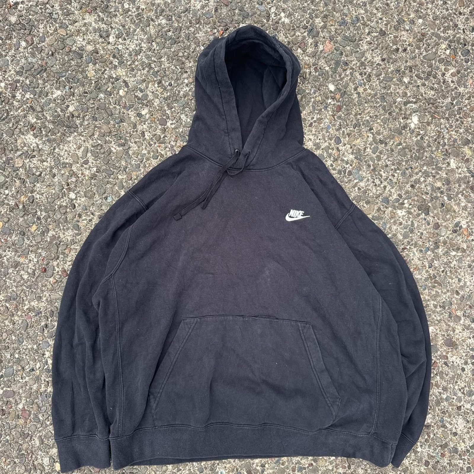 Nike Black Nike Blank Hoodie – Size XL Size US XL / EU 56 / 4 - 1 Thumbnail