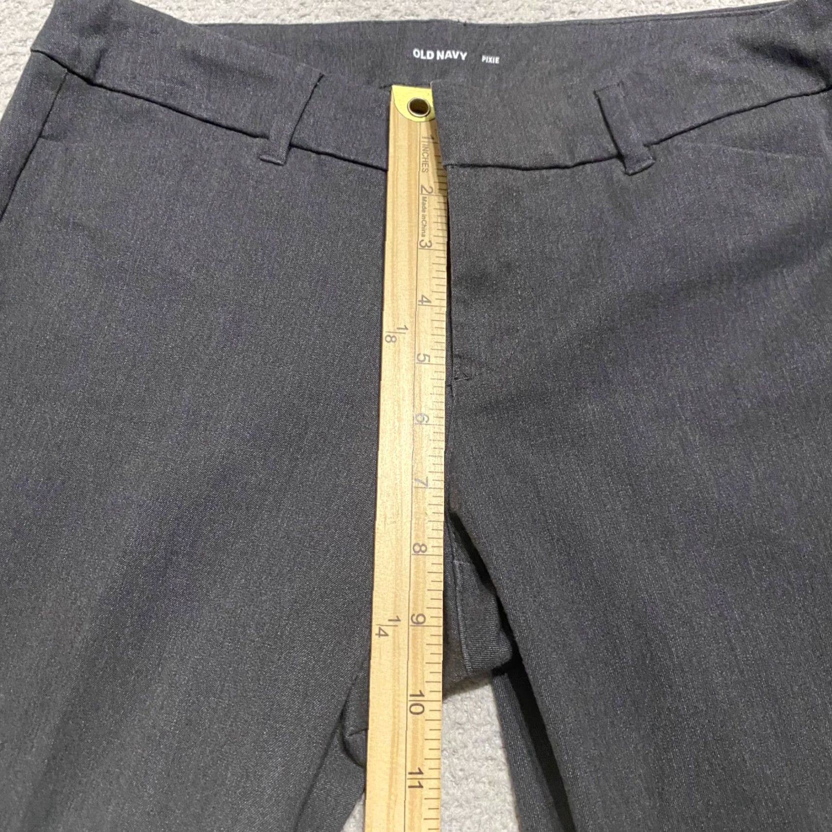 Old Navy Old Navy Womens Dress Pants Gray Pixie Skinny Low Rise 4P Petite Pants Mens Womens Girls 3065 Size 27" / US 4 / IT 40 - 7 Thumbnail