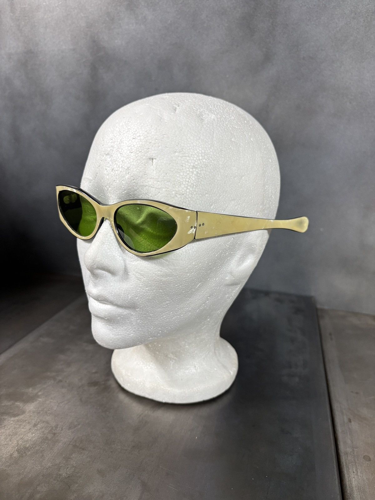 Vintage True Vintage Sunglasses 1950s Cat Eye Made in Italy 1940s Size ONE SIZE - 6 Thumbnail
