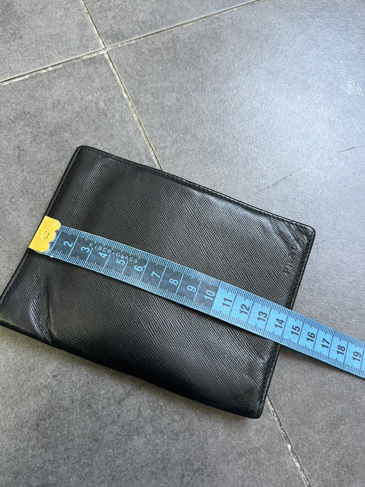 Prada Vintage Prada saffiano wallet cardholder Size ONE SIZE - 19 Thumbnail