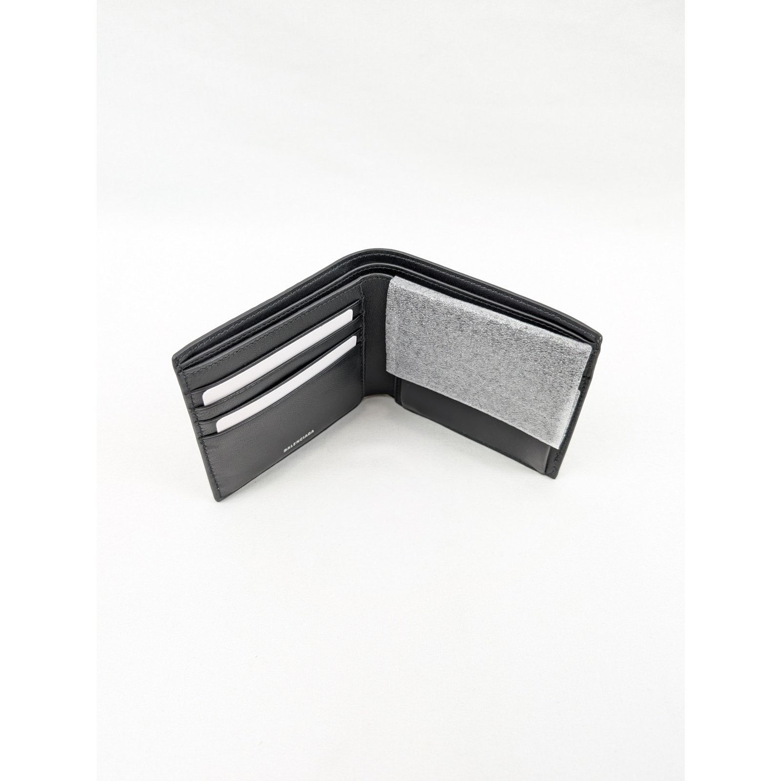 Balenciaga o1rshd1 LE Cagole Squa Fold Wallet Card Arena Lamb Size ONE SIZE - 4 Thumbnail