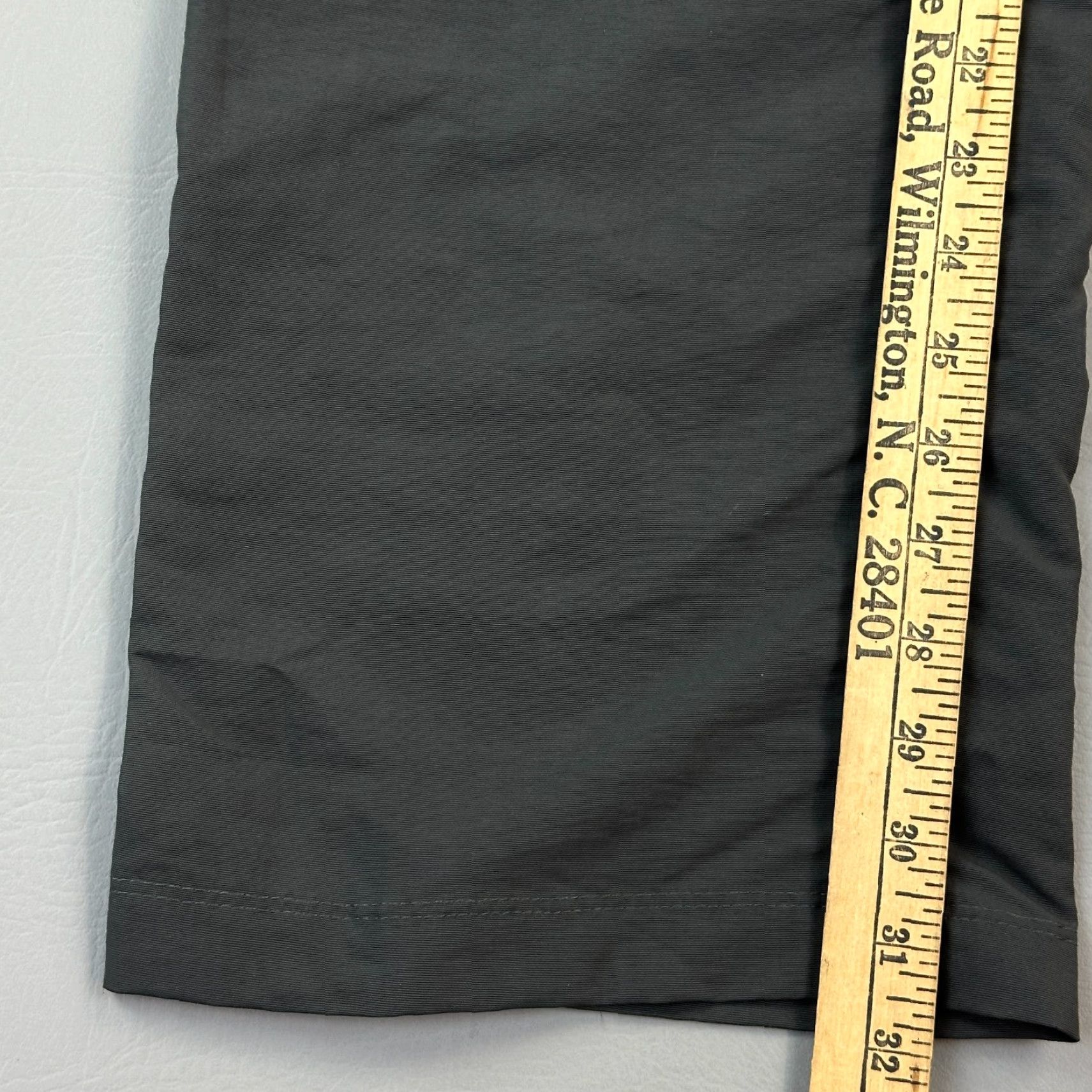 The North Face The North Face Pants Women’s 10 Charcoal Paramount Convertible Roll Up Cargo Size 32" / US 10 / IT 46 - 5 Thumbnail