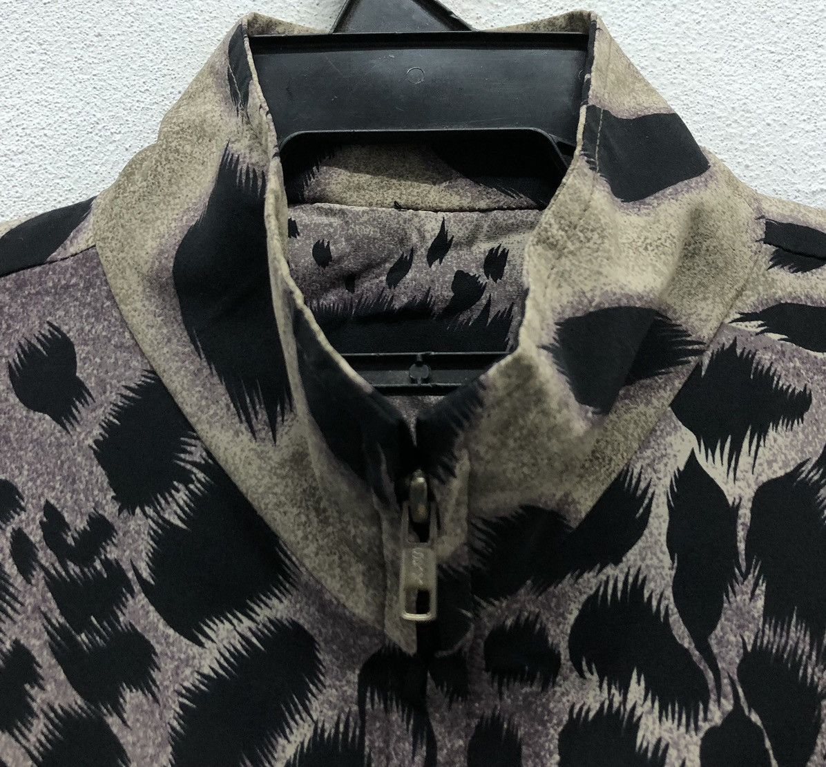 Japanese Brand Vintage Japanese Brand Leopard Jacket Size US XL / EU 56 / 4 - 5 Thumbnail