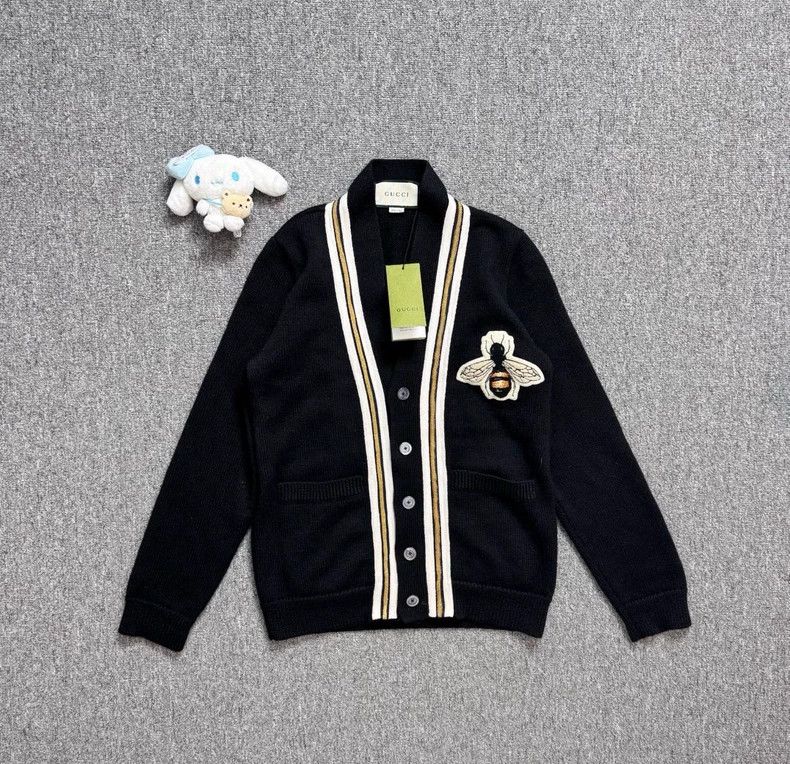 Gucci Gucci Black Wool Knit Cardigan with Bee Size US XS / EU 42 / 0 - 1 Thumbnail
