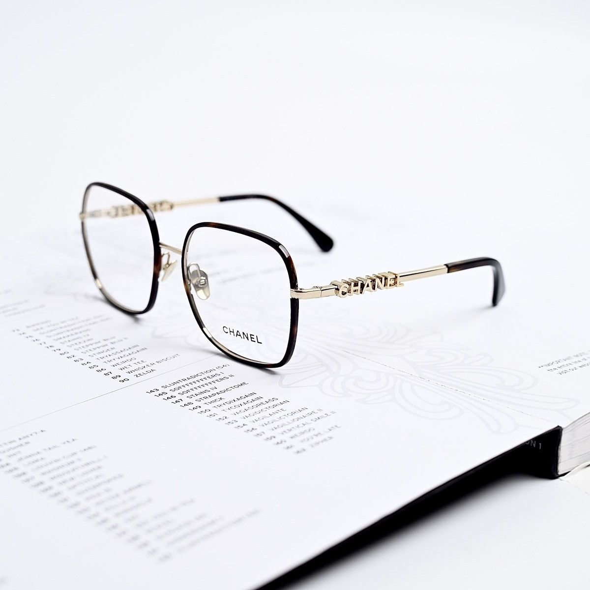 Chanel CHANEL 0CH2215 GLASSES Size ONE SIZE - 1 Thumbnail