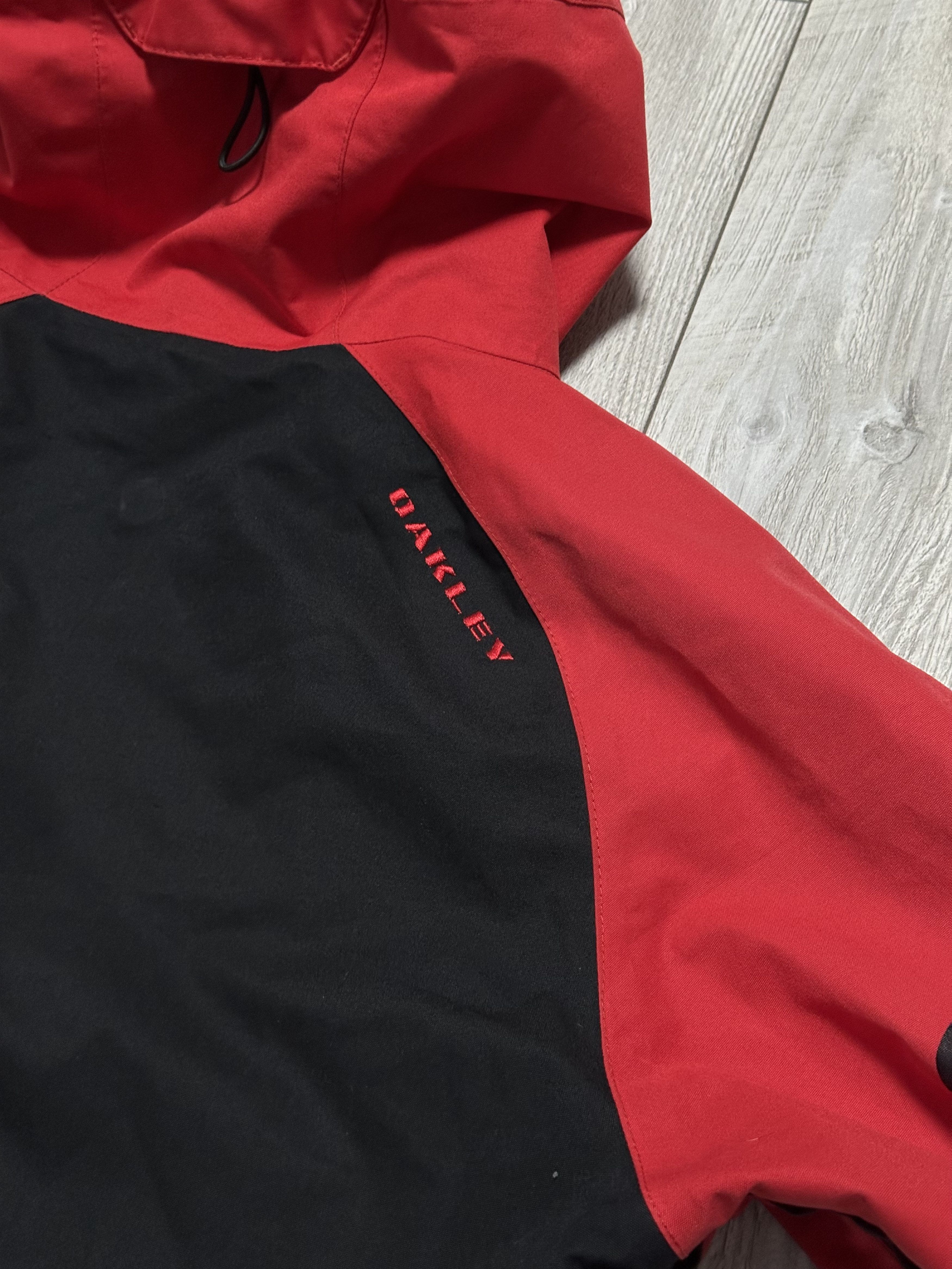 Oakley Oakley Ski Jacket Men’s Men’s Black Red Logo Snowboard Y2K Size US S / EU 44-46 / 1 - 11 Thumbnail