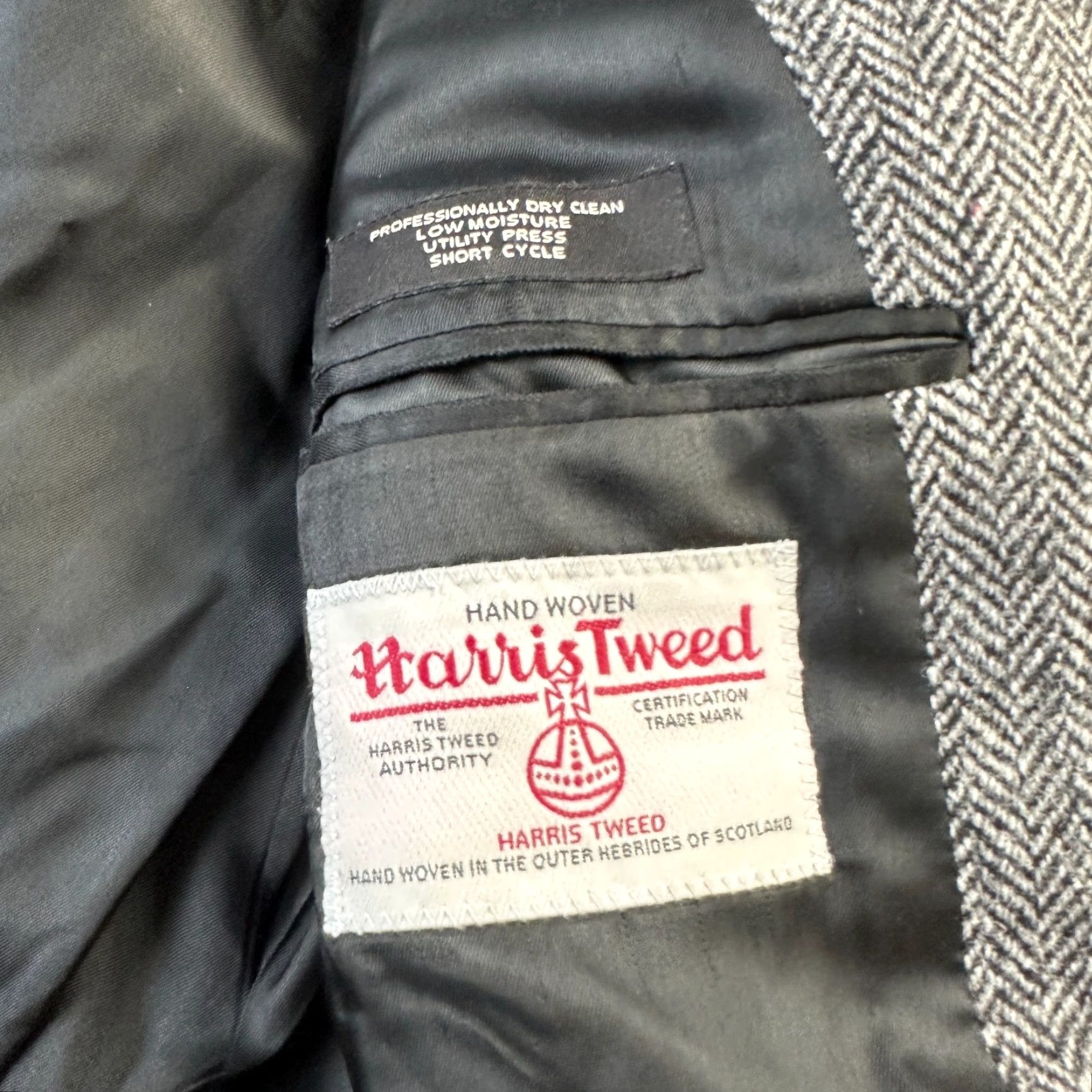 Harris Tweed VINTAGE Harris Tweed Jacket Mens 42L Herringbone Wool Blazer Sport Coat Size 42R - 7 Thumbnail
