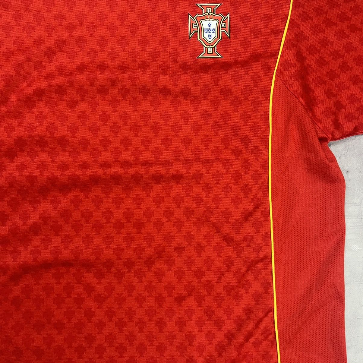 Nike Rare! Portugal Nike Vintage Soccer Jersey Shirt 00s Size US L / EU 52-54 / 3 - 12 Thumbnail
