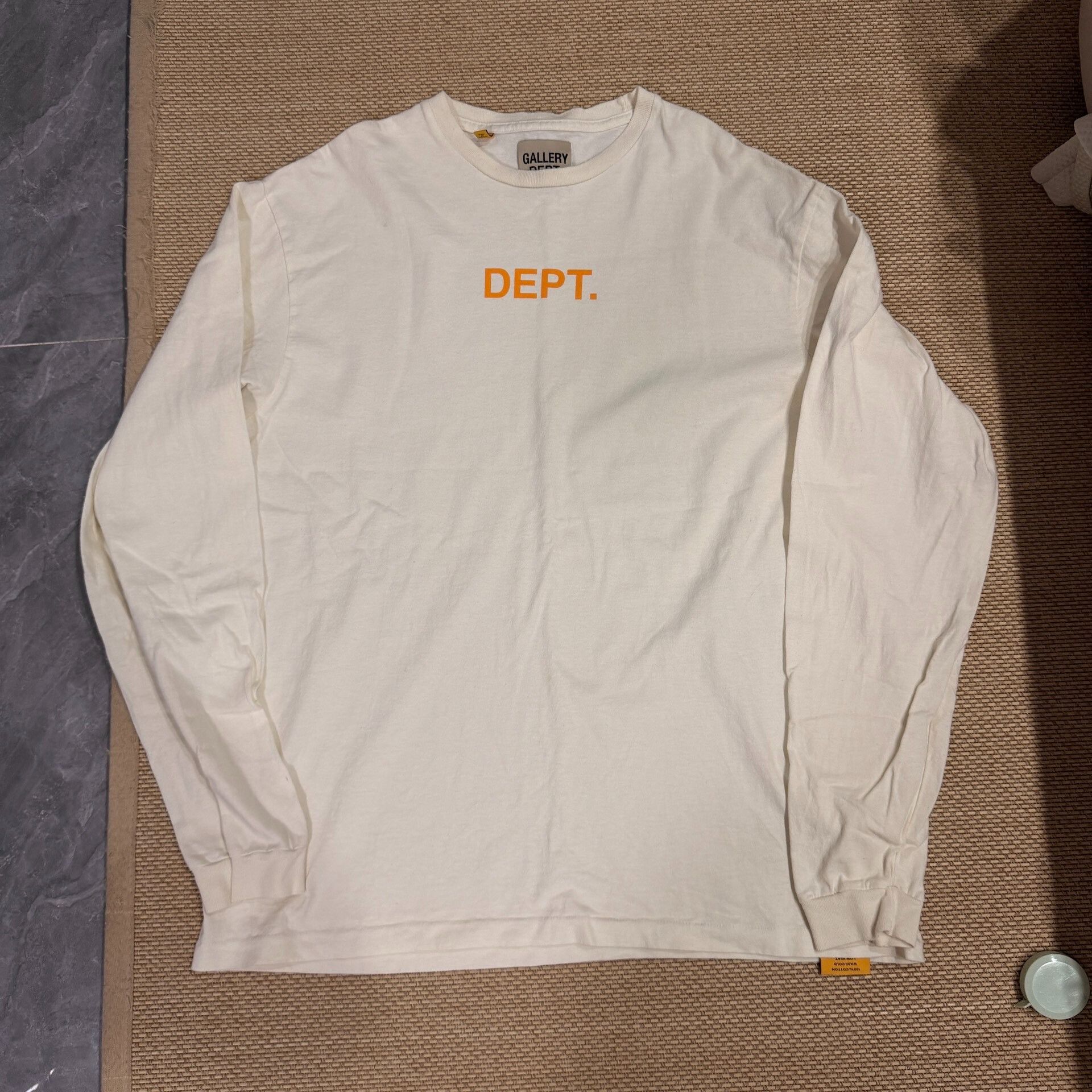 Gallery Dept. Gallery Dept Beige Small Logo Longsleeve Size US L / EU 52-54 / 3 - 1 Thumbnail