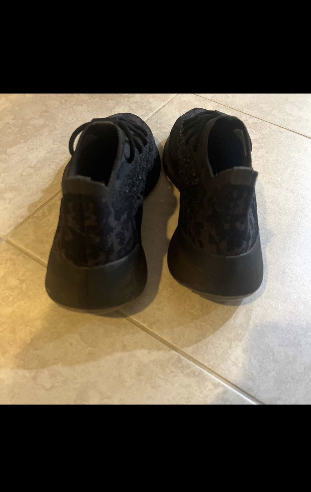 Adidas × Kanye West Yeezy Boost 380 Onyx Size US 10 / EU 43 - 5 Thumbnail