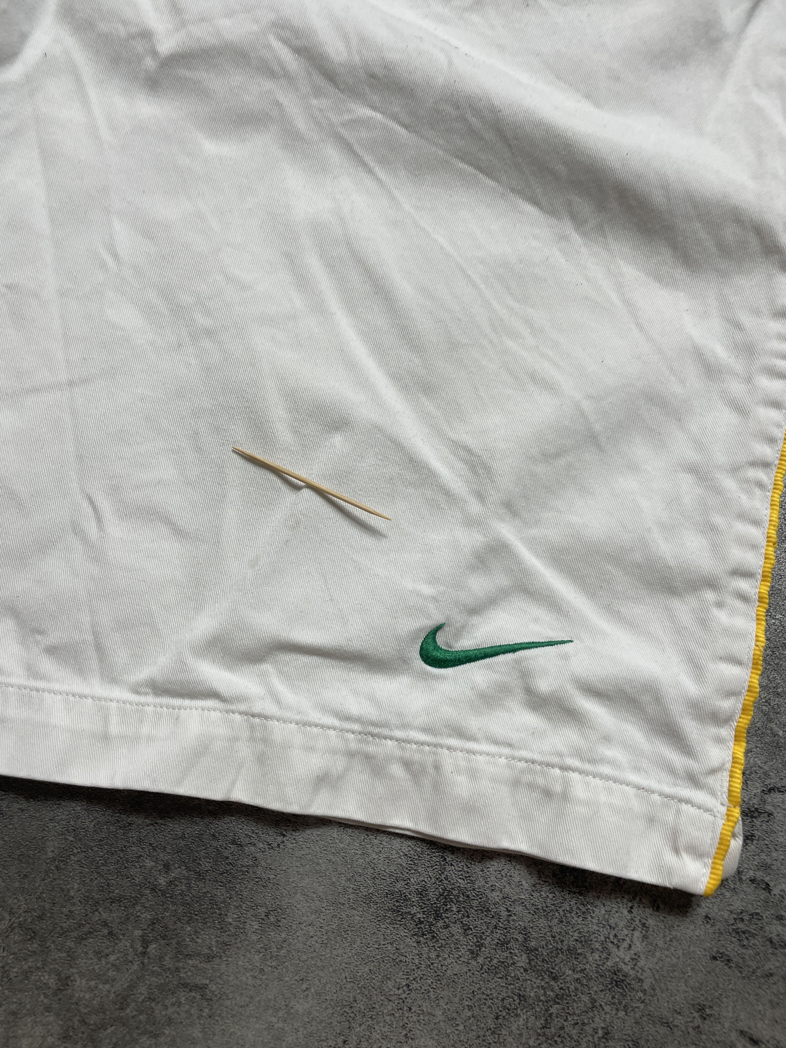 Nike ❗️RARE❗️Nike Vintage Y2K Silver Tag Baggy Shorts Solid Size US 36 / EU 52 - 14 Thumbnail