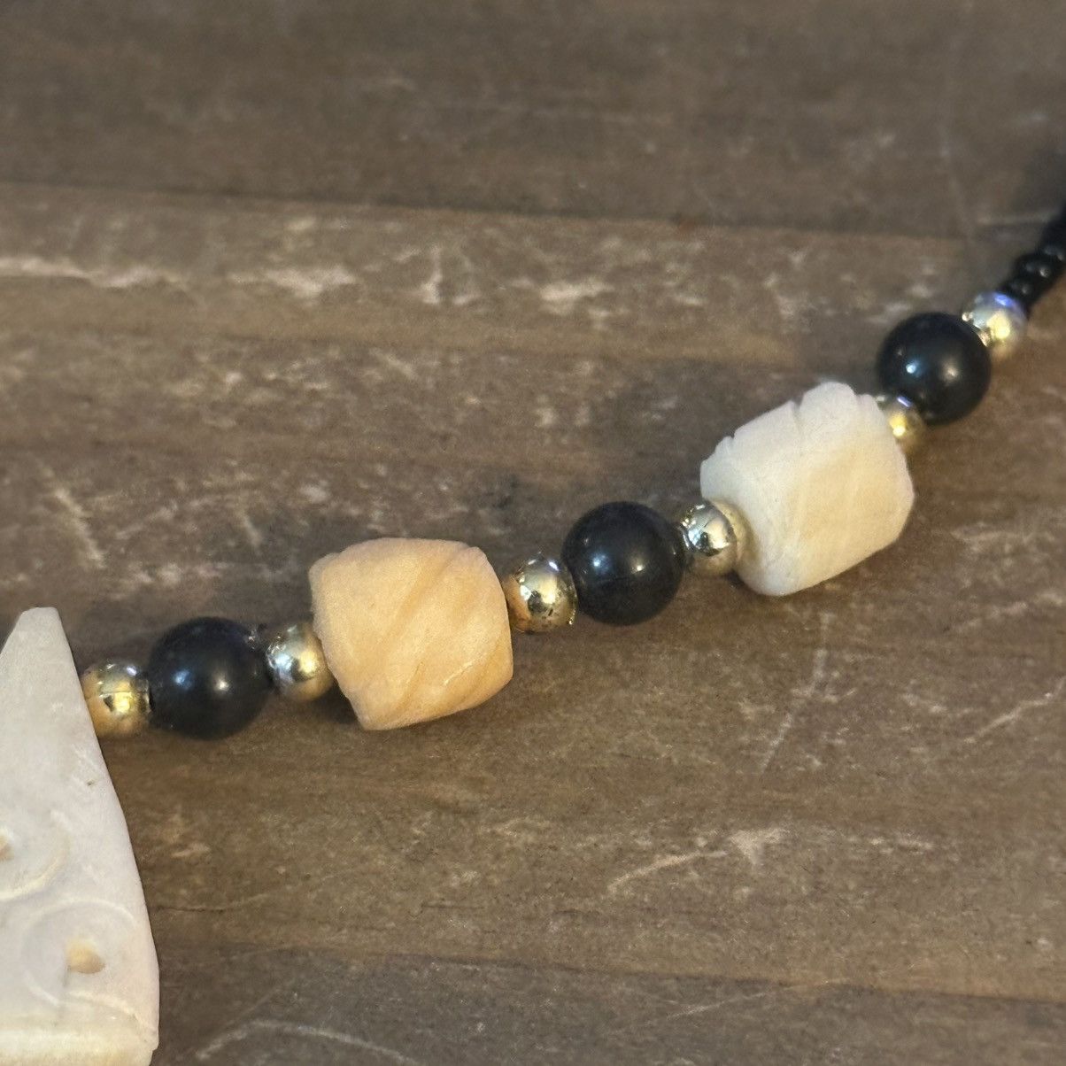 Vintage Vintage carved bone black seed bead tribal necklace Size ONE SIZE - 4 Thumbnail