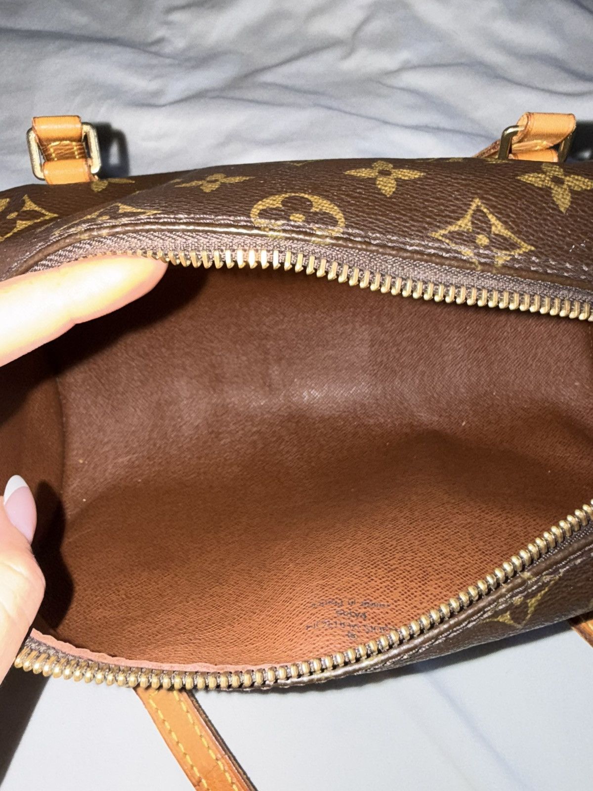 Louis Vuitton Louis Vuitton Monogram Canvas Papillion 26 Size ONE SIZE - 6 Thumbnail