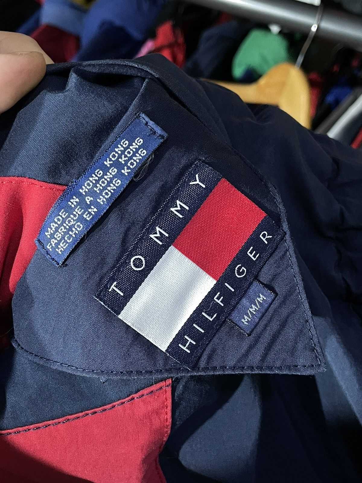 Japanese Brand × Tommy Hilfiger × Vintage Jacket Tommy Hilfiger Big Flag 90’s Vintage Reversible Size US M / EU 48-50 / 2 - 13 Thumbnail