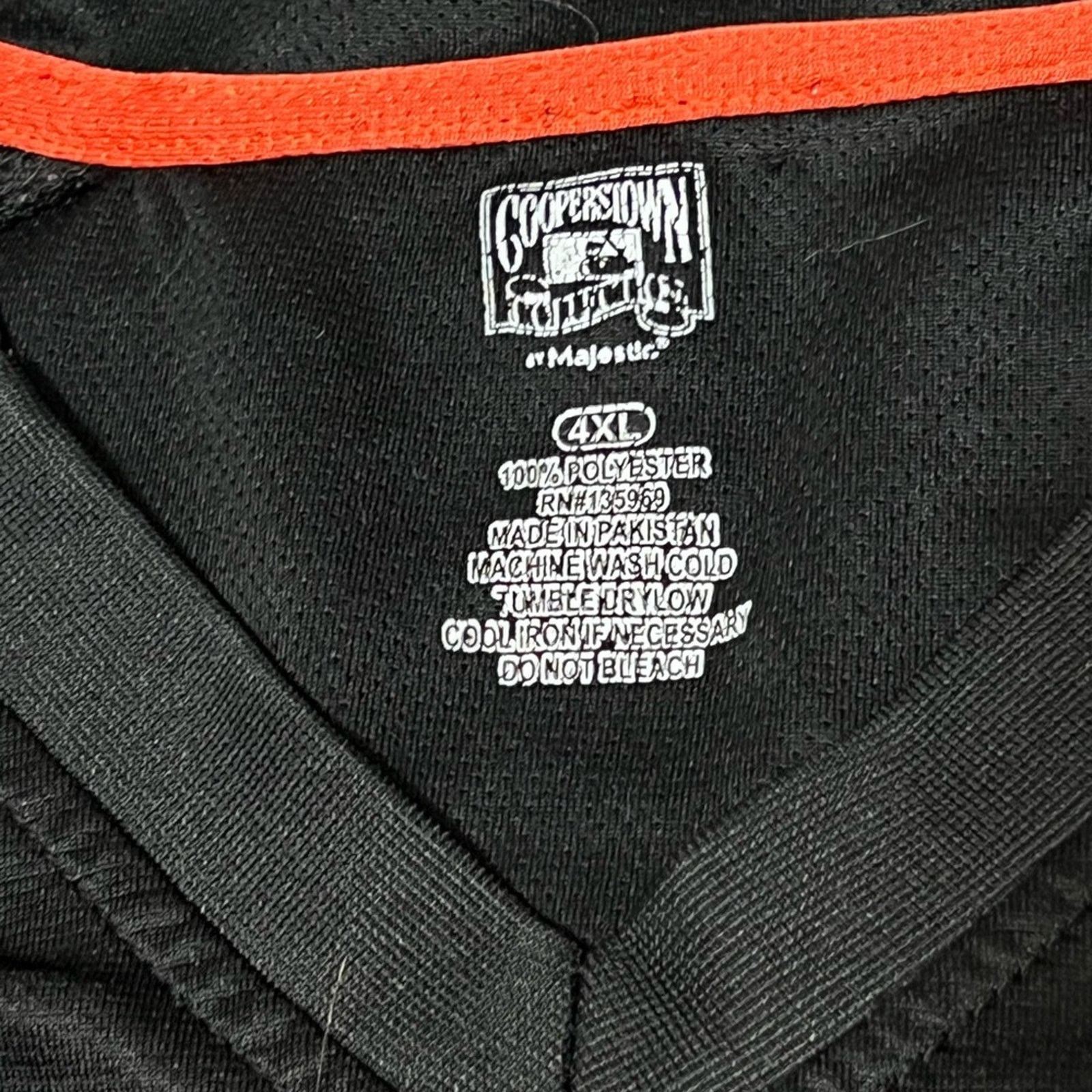 Majestic Majestic San Francisco Giants Mens 4XL Embroidered Shirt Size US XXL / EU 58 / 5 - 4 Thumbnail