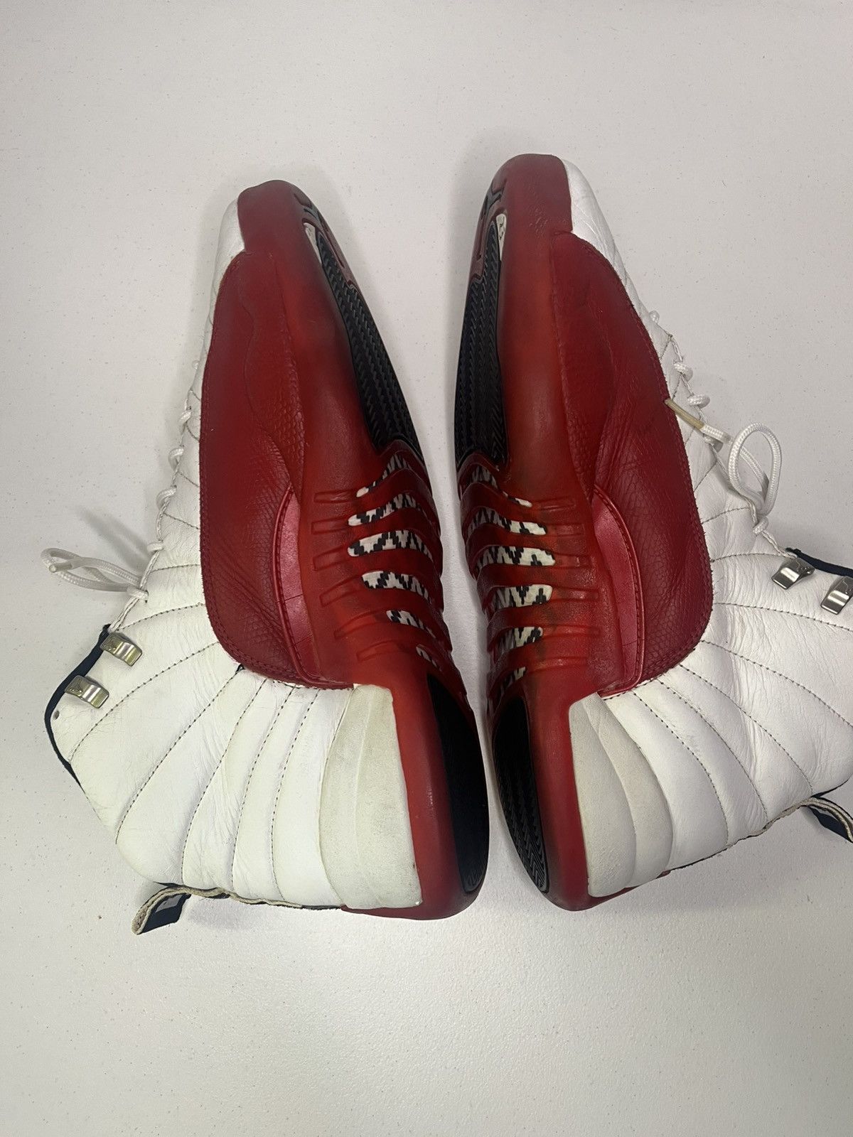 Nike Nike Air Jordan 12 OG Cherry 1997 Size 14 Size US 14 / EU 47 - 8 Thumbnail