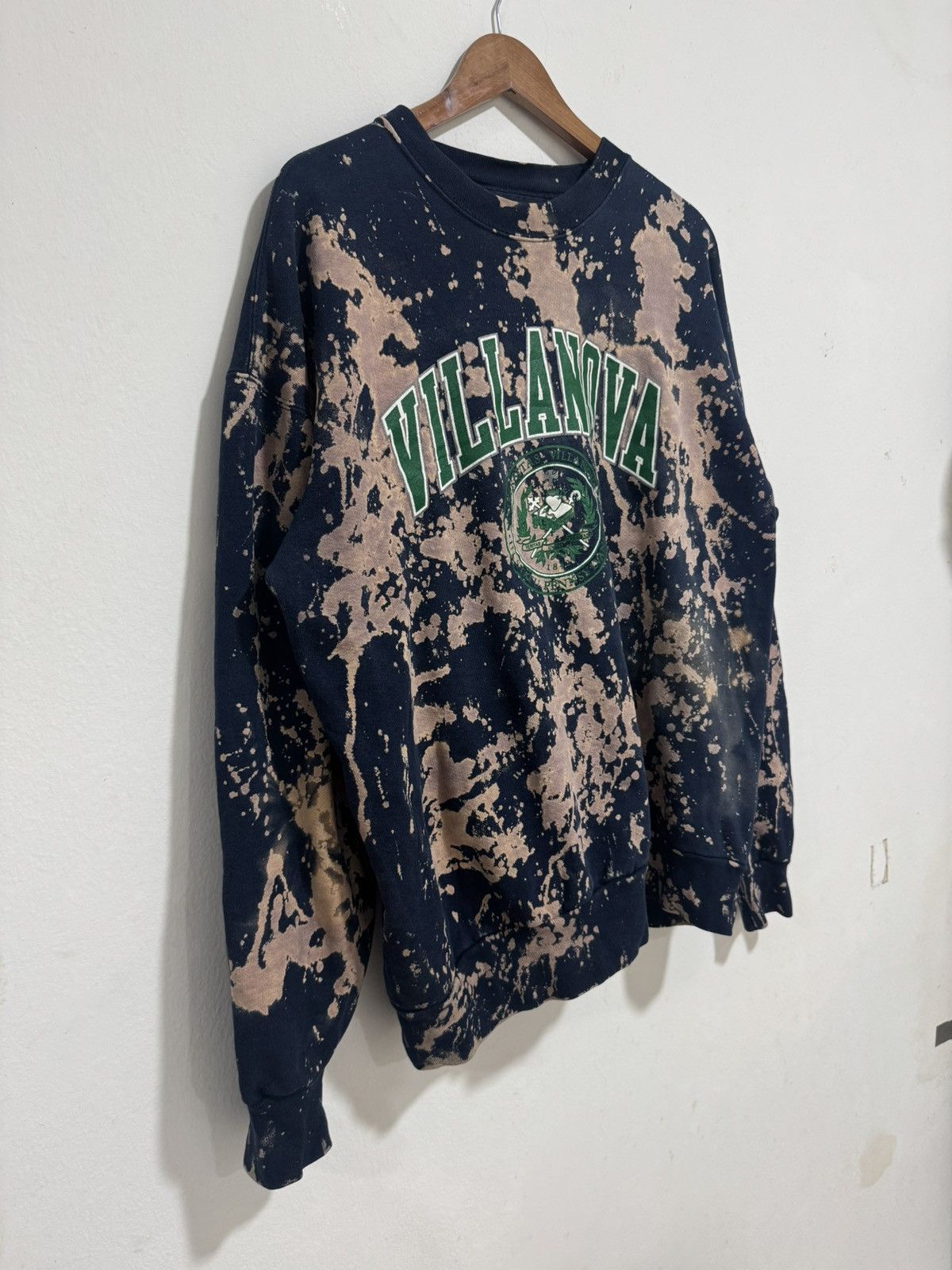 Jansport × Vintage Vintage Jansport Villanova Acid Wash Sweatshirt Size US XL / EU 56 / 4 - 2 Thumbnail