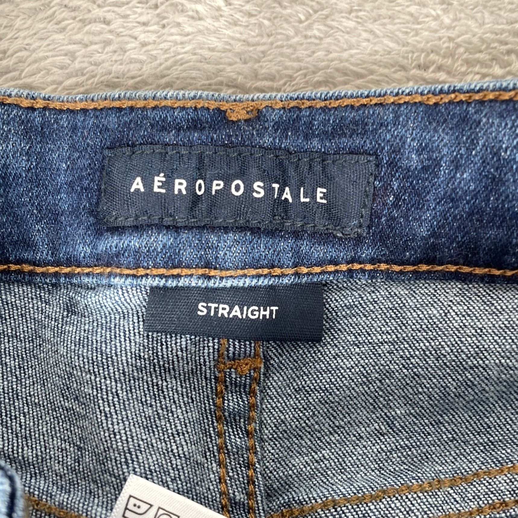 Aeropostale AeroPOSTALE Jeans Straight Leg Mens 28x30 Denim Blue Dark Wash Skater Stretch Five Pocket Regular Rise Mid Vintage: No Size US 28 / EU 44 - 4 Thumbnail