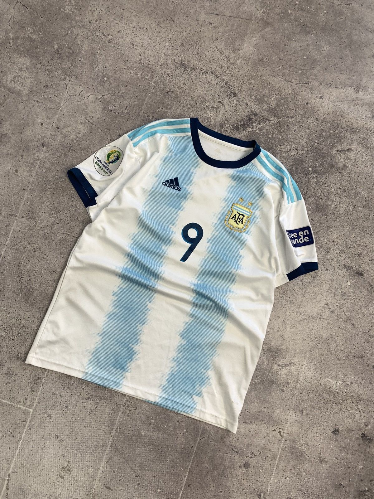 Adidas × Vintage Vintage Y2K blockcore Argentina KunAguero sportswear Jersey Size US M / EU 48-50 / 2 - 2 Thumbnail