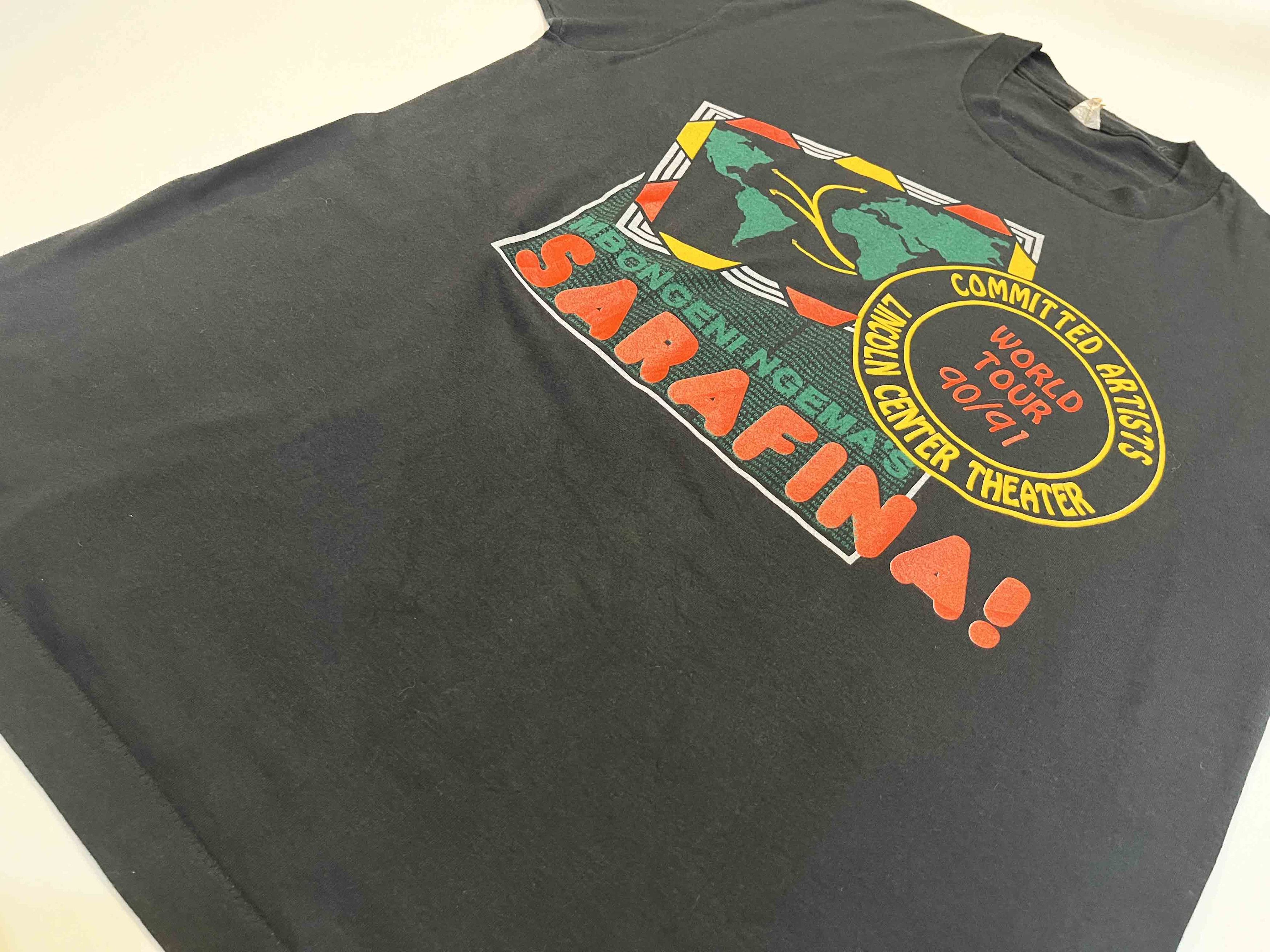 Vintage Vintage Lincoln Center Theater Sarafina World Tour T-Shirt Size US XL / EU 56 / 4 - 6 Thumbnail