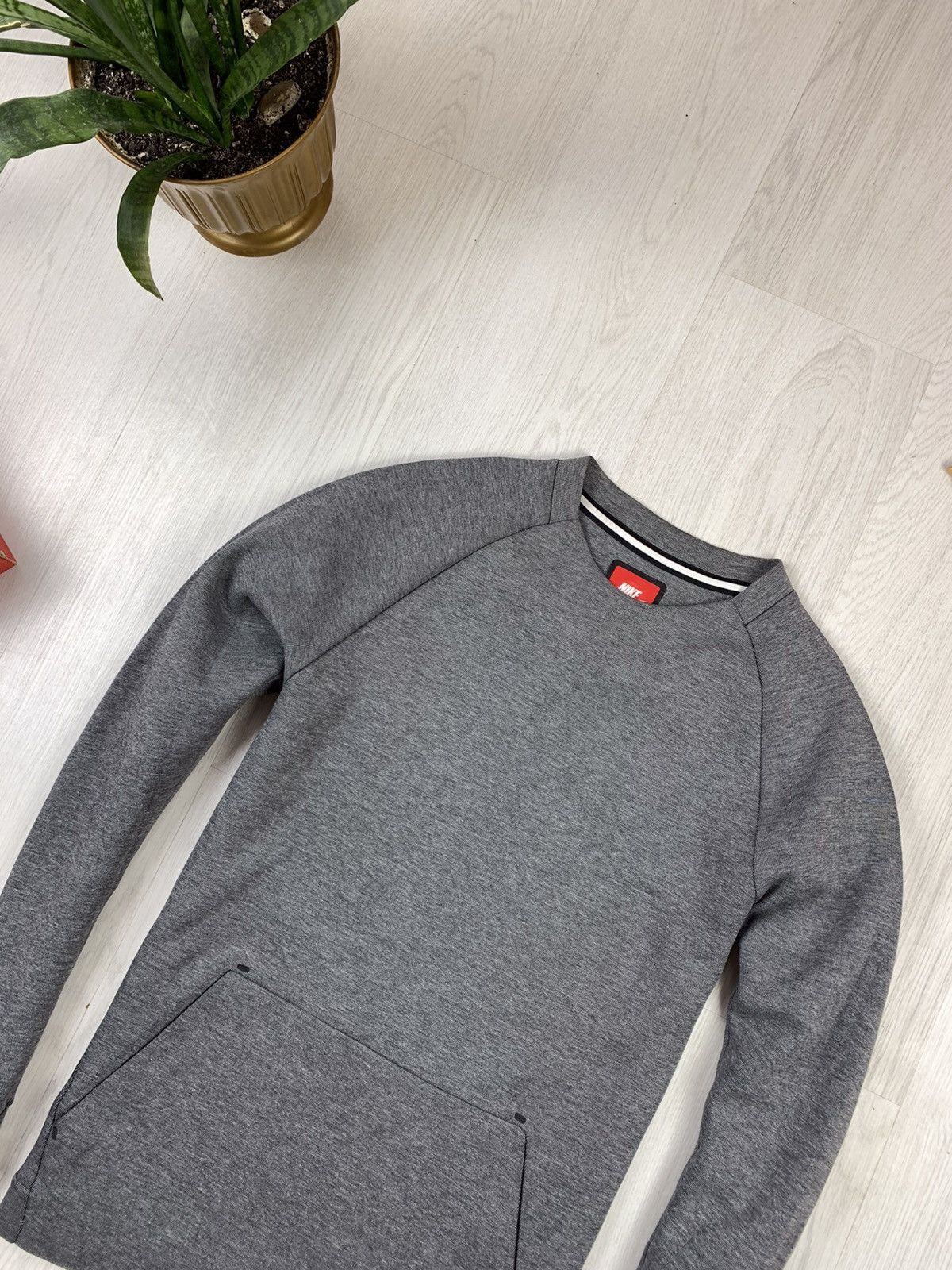 Nike Nike Tech Fleece Crew Sweatshirt Jacket Mens Size S-M Size US S / EU 44-46 / 1 - 2 Thumbnail