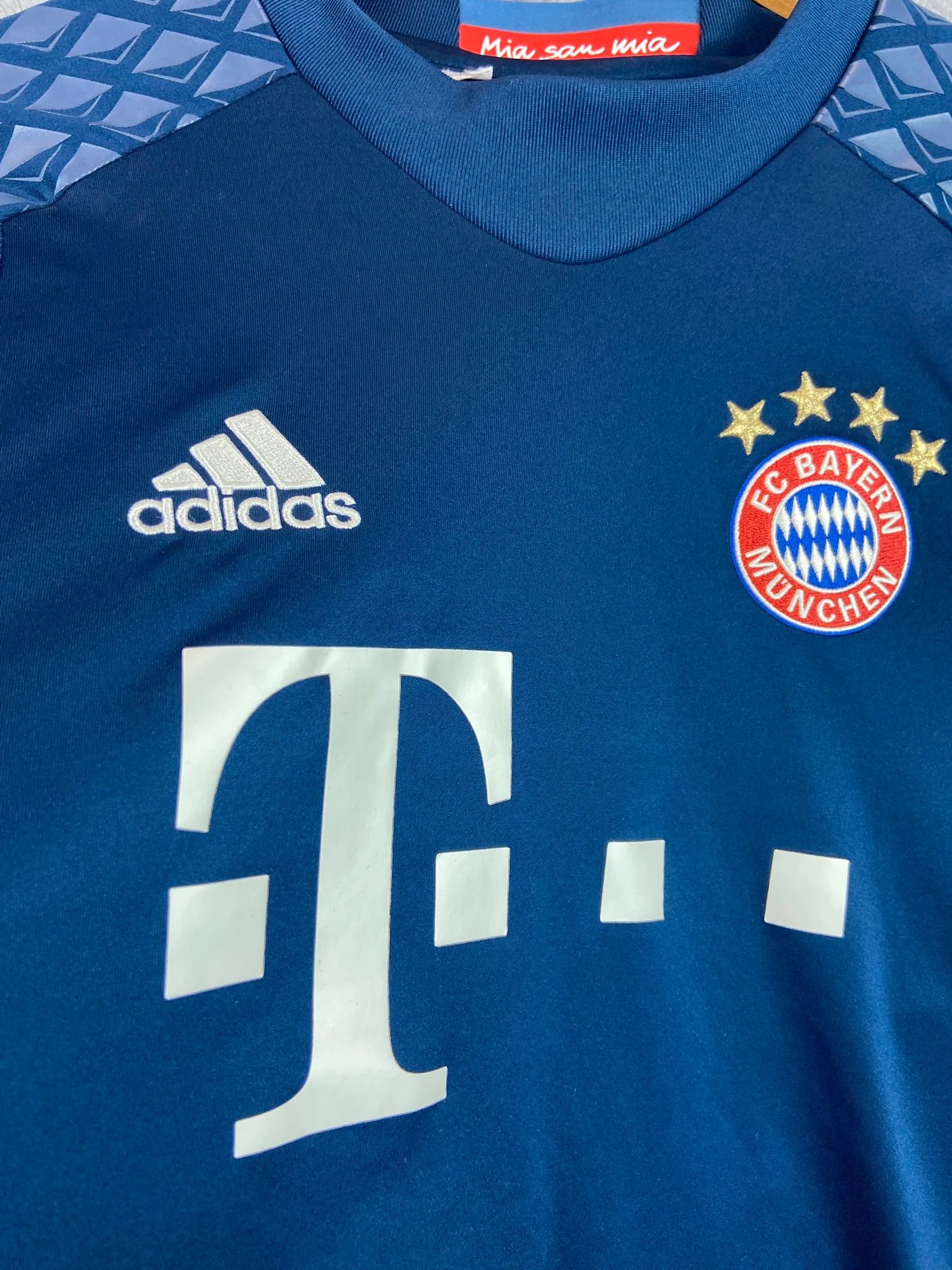 Adidas Bayern Munich Neuer GK Jersey Adidas S Size US S / EU 44-46 / 1 - 5 Thumbnail