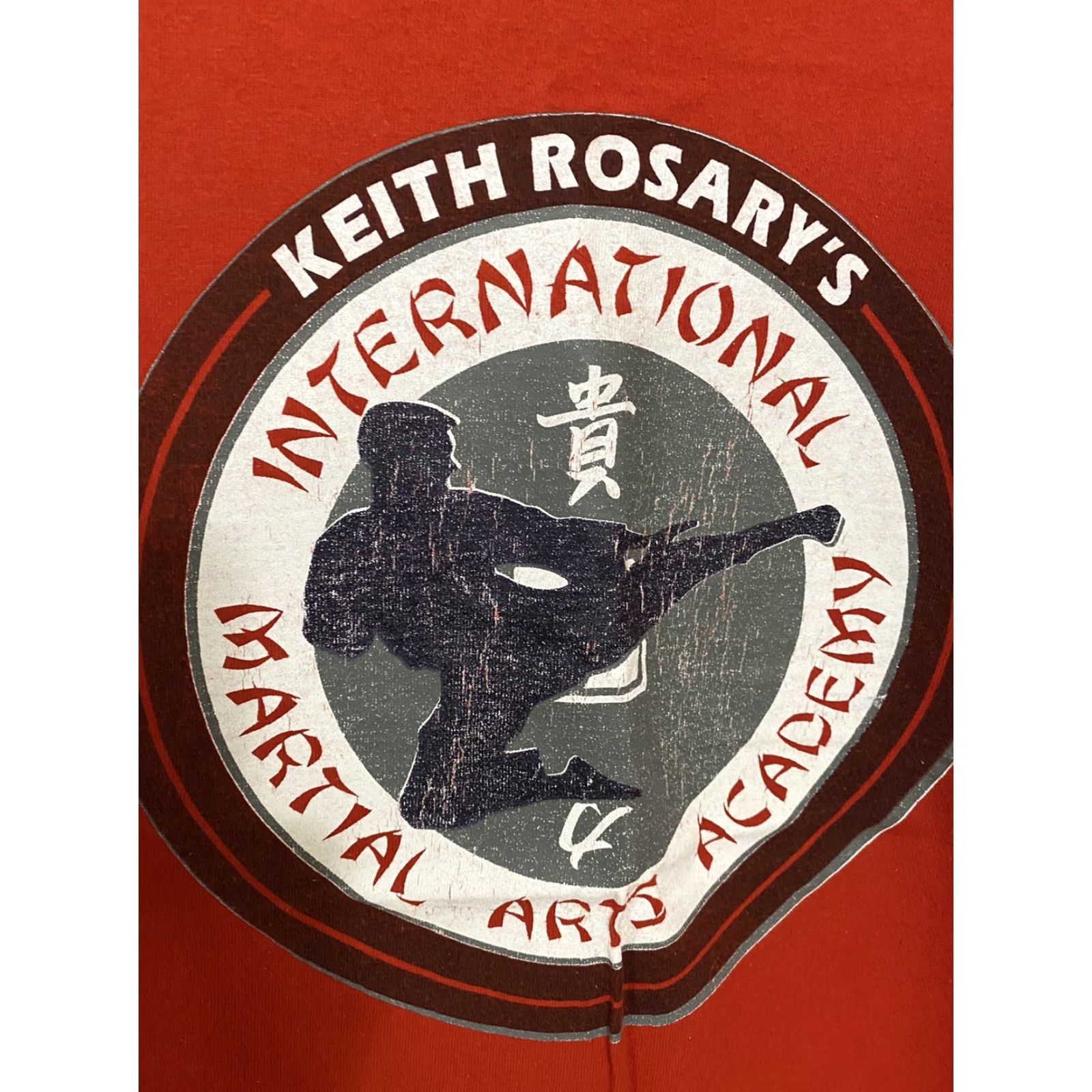 Gildan VINTAGE Rosary’s International Martial Arts Academy Red Shirt L Mens Size US L / EU 52-54 / 3 - 3 Thumbnail