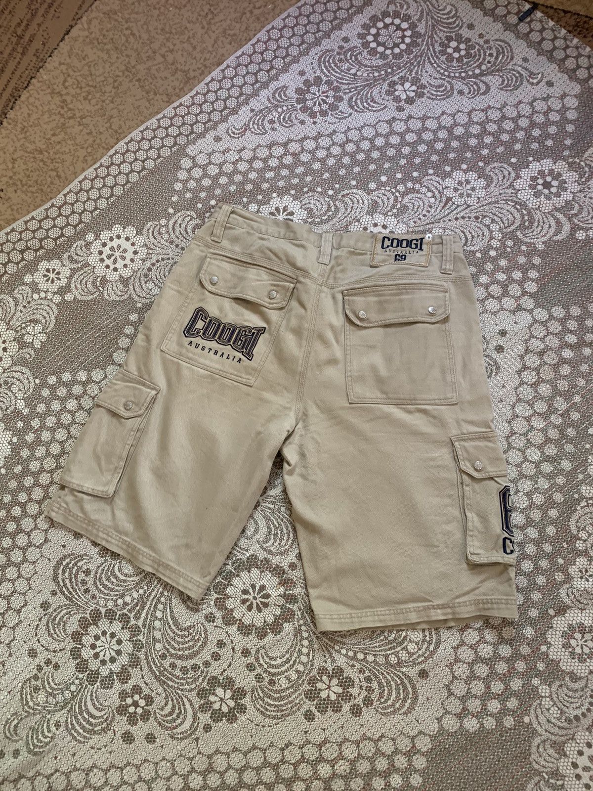 Coogi × Vintage Coogi vintage shorts cargo 69 streetwear Size US 34 / EU 50 - 1 Thumbnail