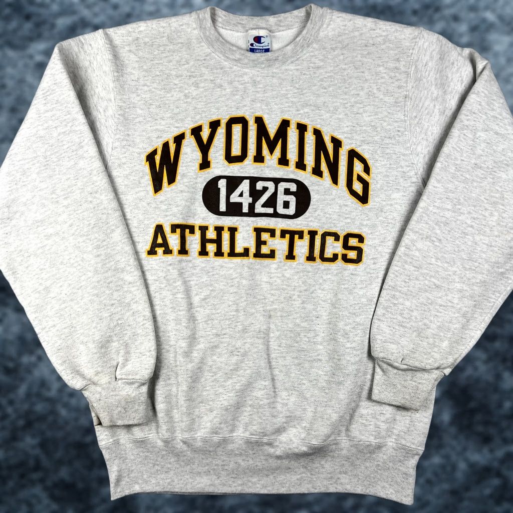Champion VINTAGE Champion Sweatshirt Mens Large Grey Crew Wyoming USA Made 90s Y2K Size US L / EU 52-54 / 3 - 1 Thumbnail