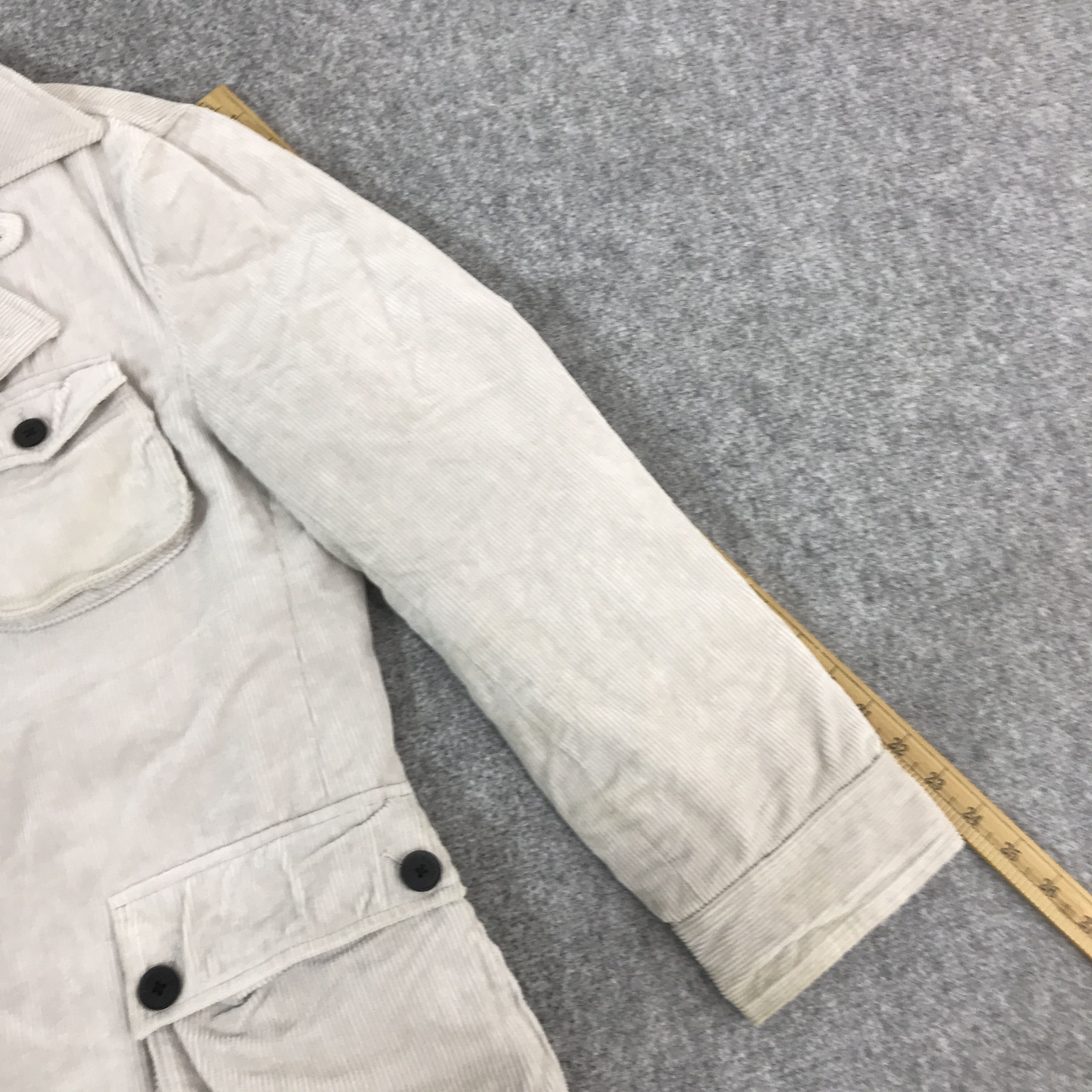 Burberry Vintage Burberry Corduroy Button jacket K64B3 Size US L / EU 52-54 / 3 - 6 Thumbnail
