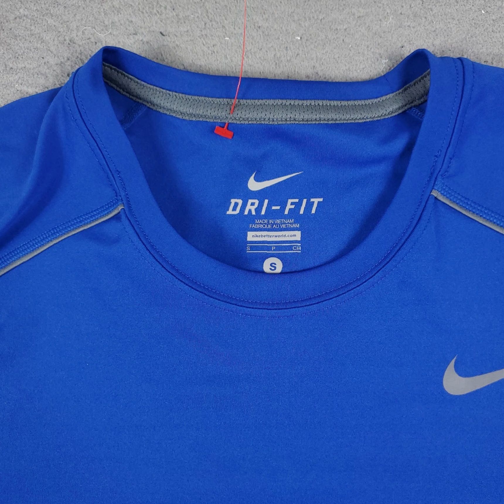 Nike Nike T Shirt Mens Size Small Blue Swoosh Active Gym Work Out Short Sleeve Size US S / EU 44-46 / 1 - 3 Thumbnail