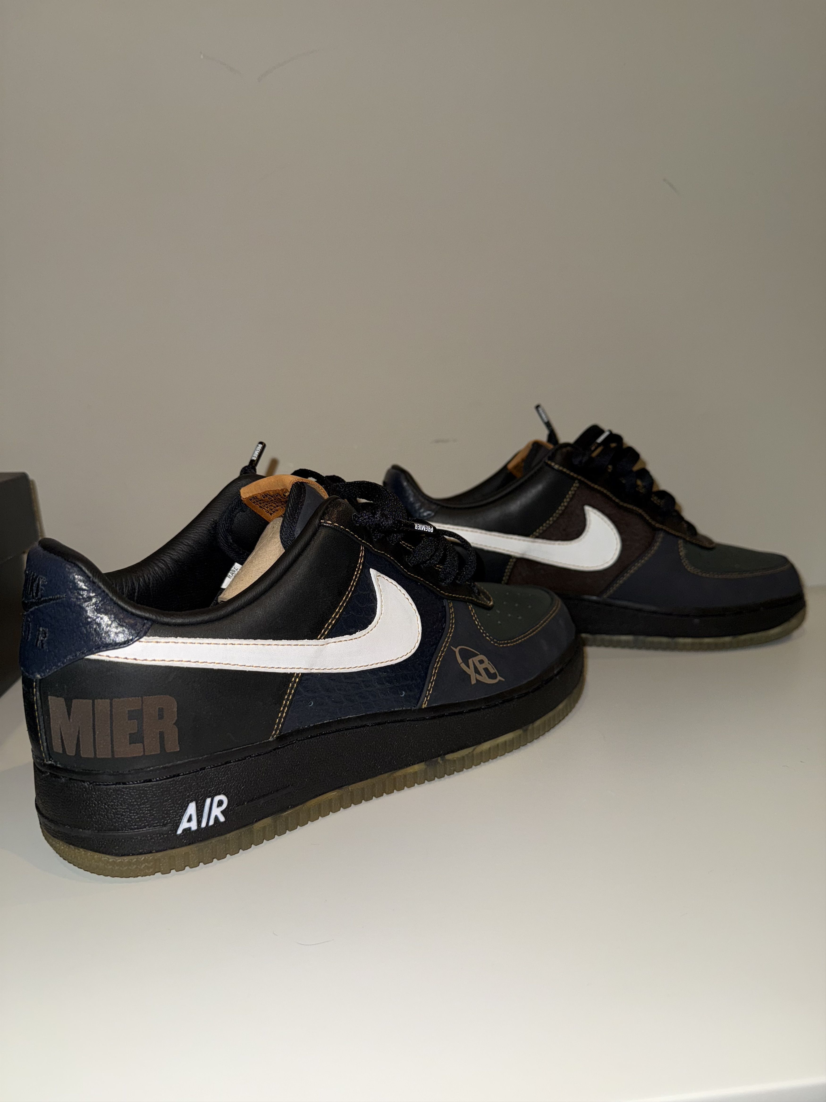 Nike Air Force 1 Low DJ Premier Size US 10 / EU 43 - 5 Thumbnail