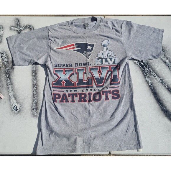 NFL Vintage New England Patriots Superbowl XLVI shirt Size US M / EU 48-50 / 2 - 1 Thumbnail