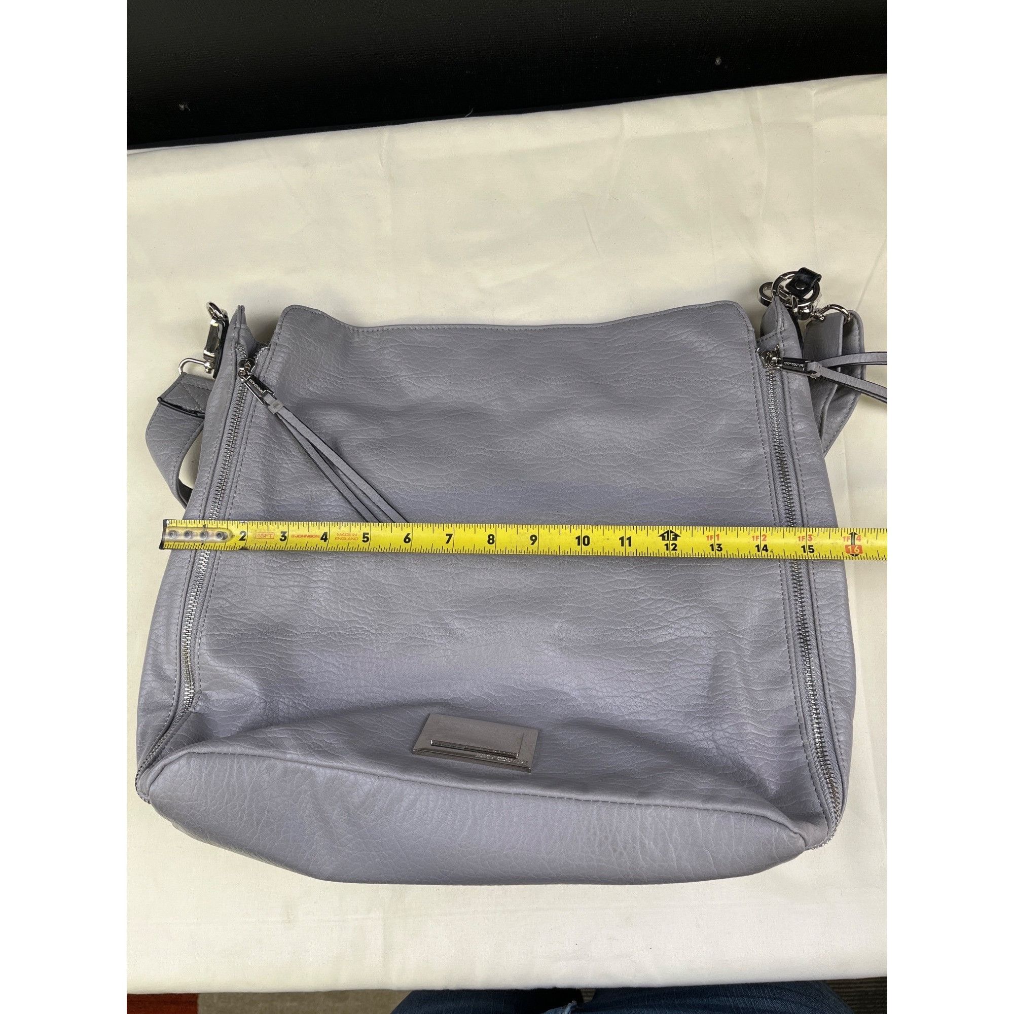 Juicy Couture Juicy Couture Women's Grey Leather Shoulder/Crossbody Bag SK Size ONE SIZE - 4 Thumbnail