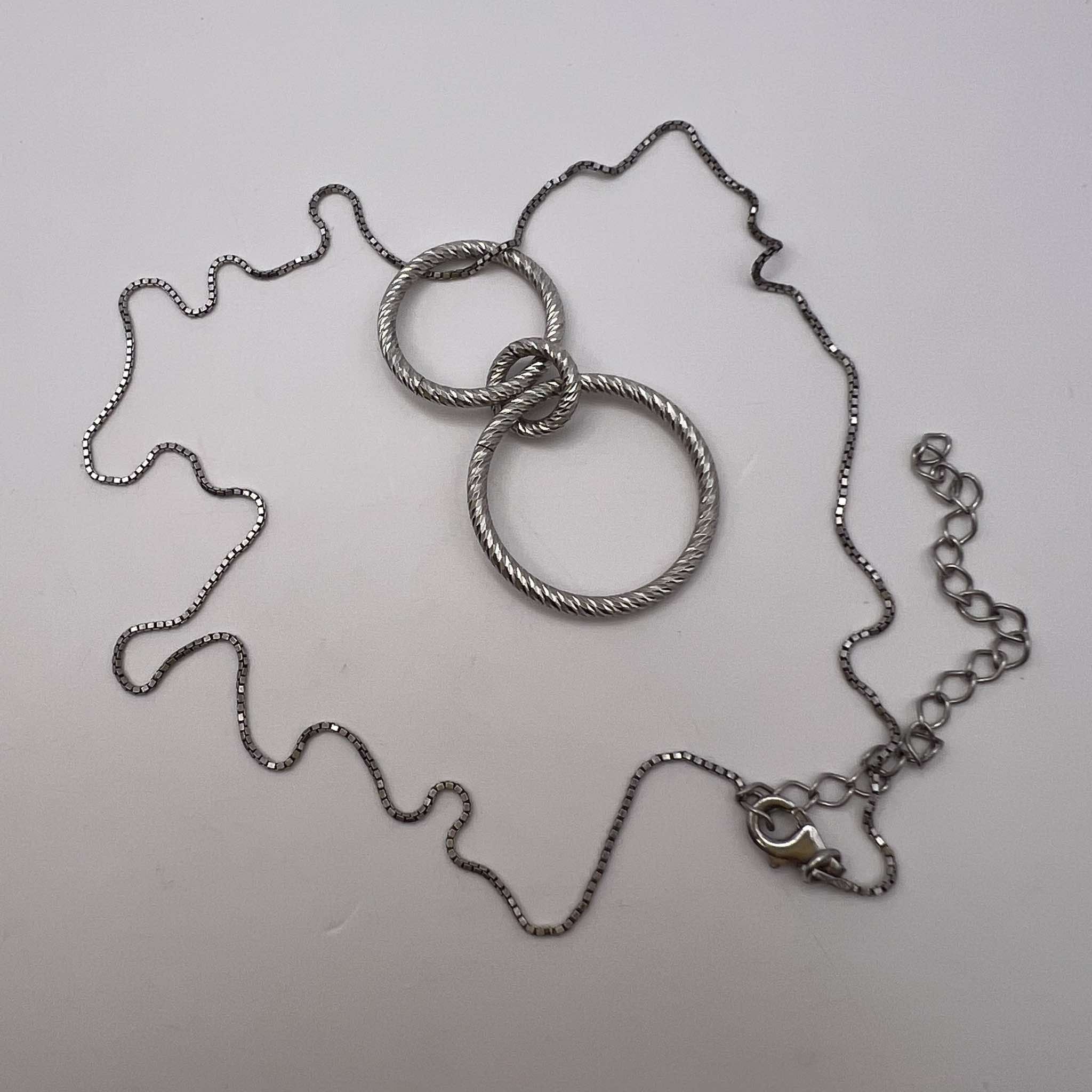 Sterling Silver Vintage Jewelry Sterling Silver 925 Necklace Chain Pendant Size ONE SIZE - 3 Thumbnail
