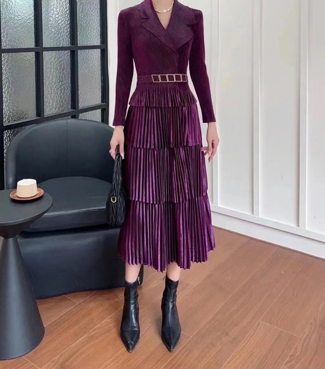 pleated Velvet tiered longsleeve colar midi length