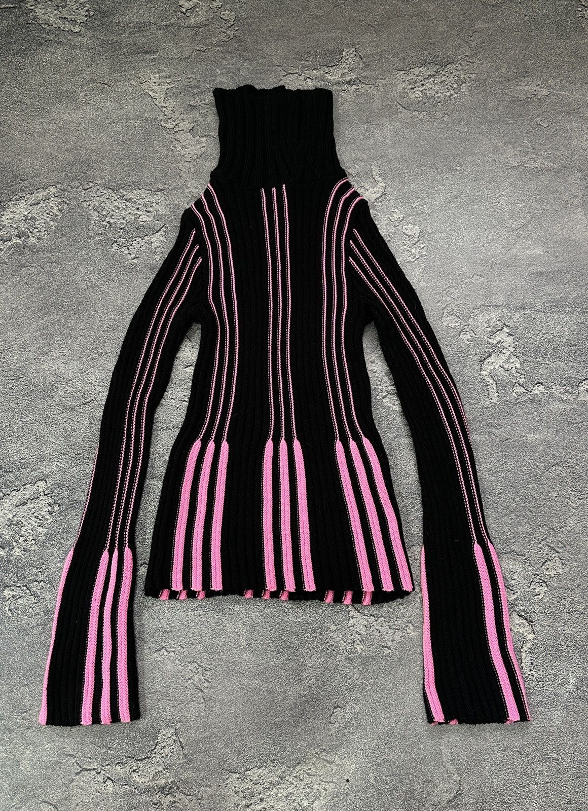 Vintage Y2K Cyber Goth Striped Turtleneck Sweater Ribbed Knit Grunge Size S / US 4 / IT 40 - 1 Thumbnail